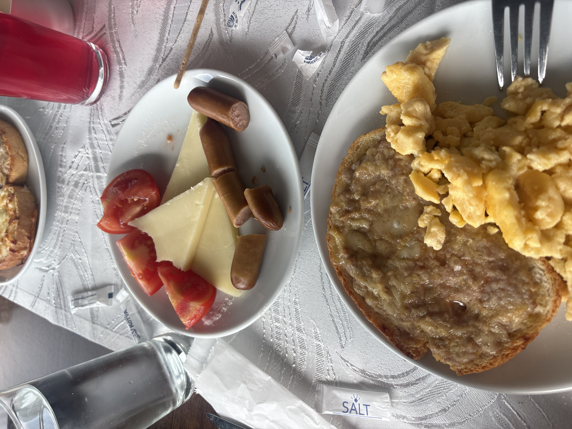 Morning meal documented in Bulgarian coastal resort town