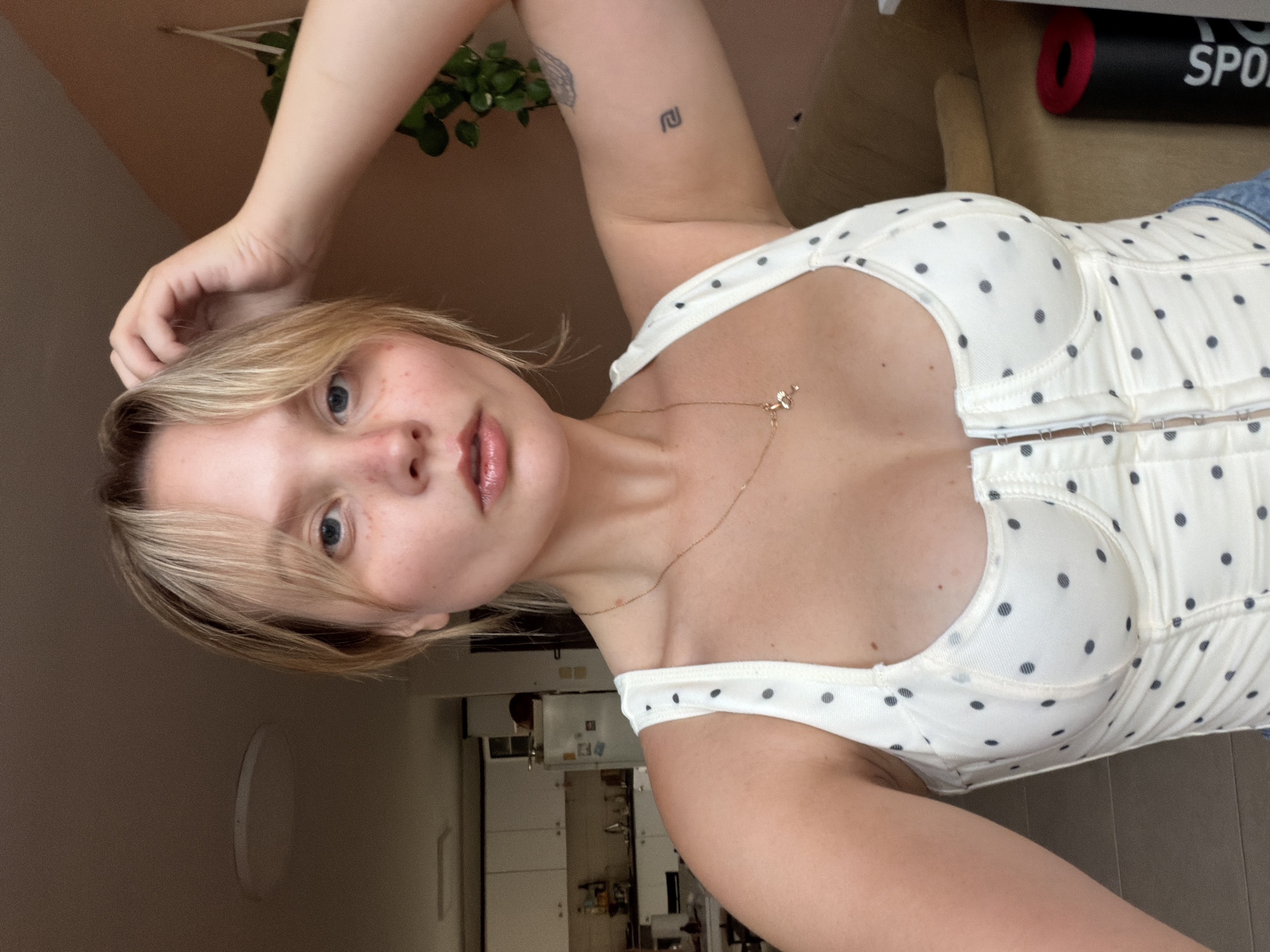 Selfie moment inside a Tel Aviv apartment.