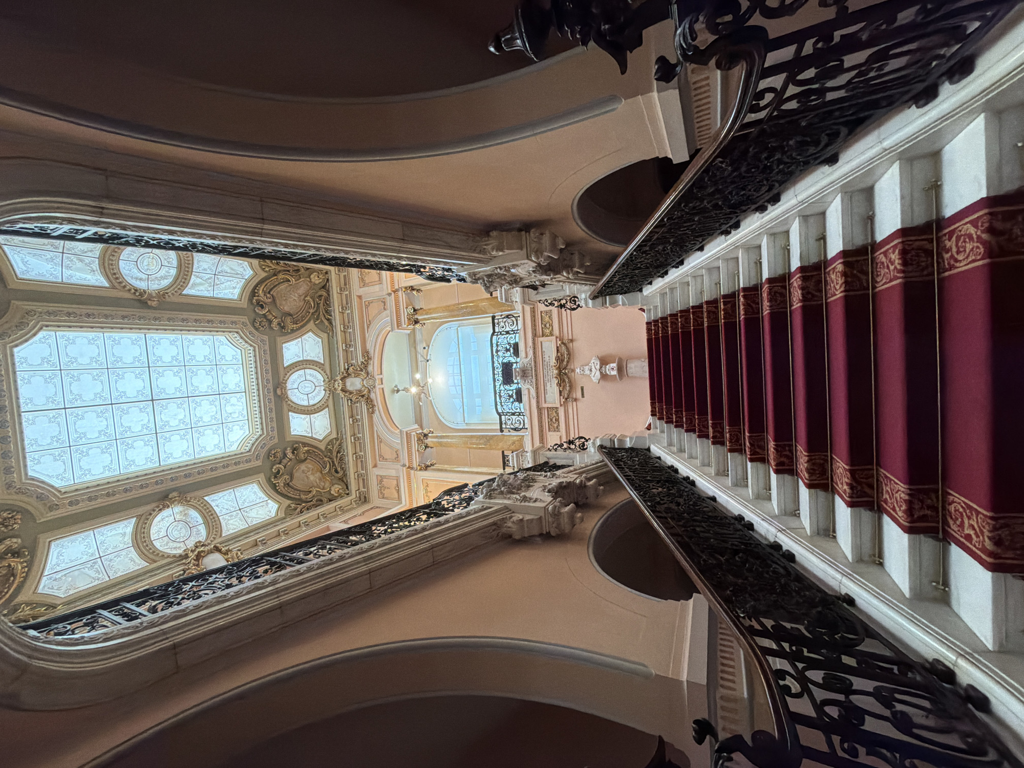 Visitor captures grand staircase at Craiova Art Museum