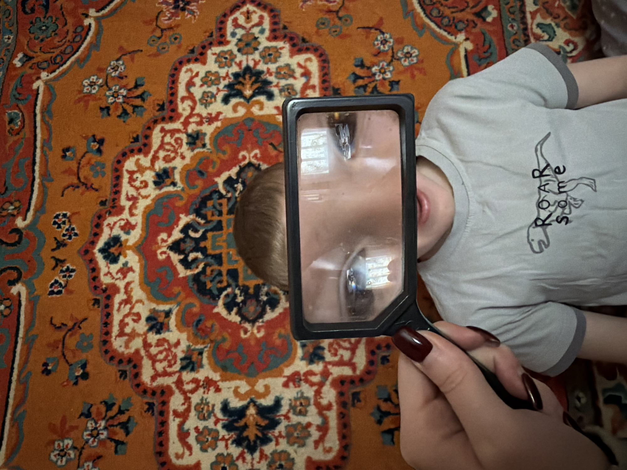 Family morning moments with child and cat documented in Засечное