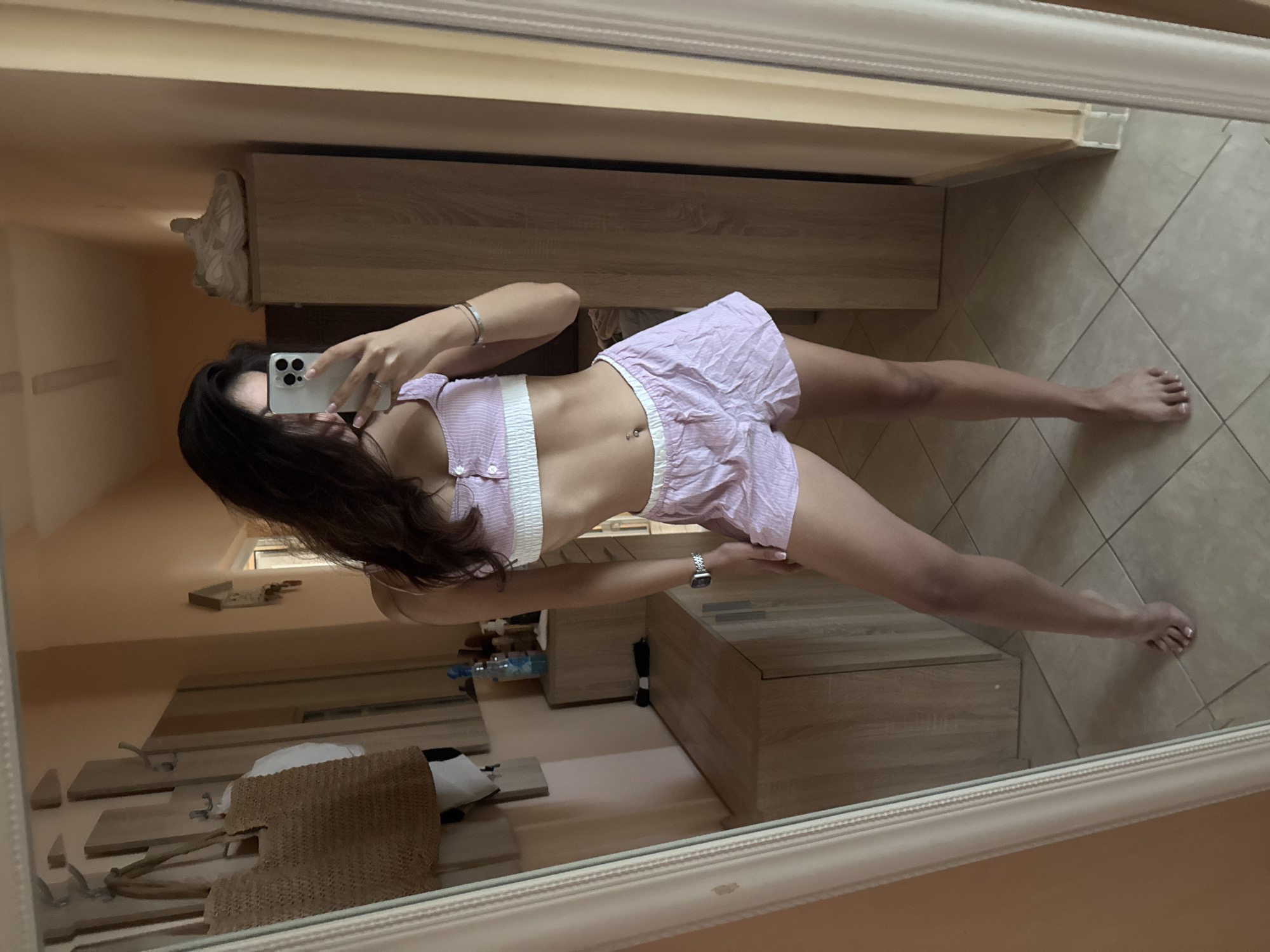 Morning mirror selfies from a Plovdiv home