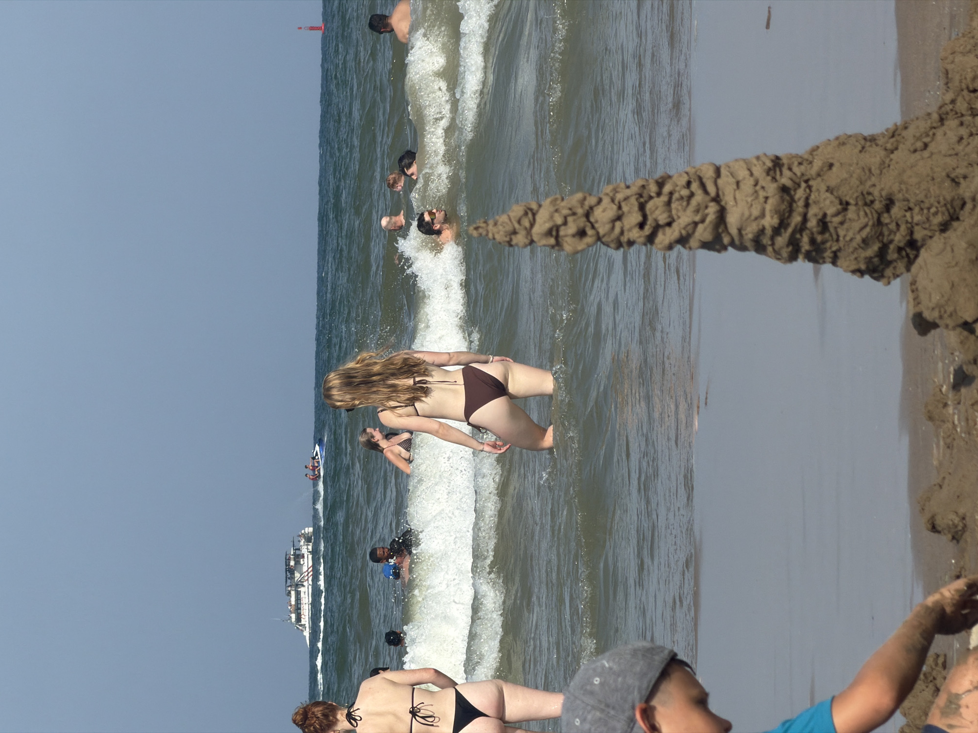 Busy summer afternoon on a Valencia beach