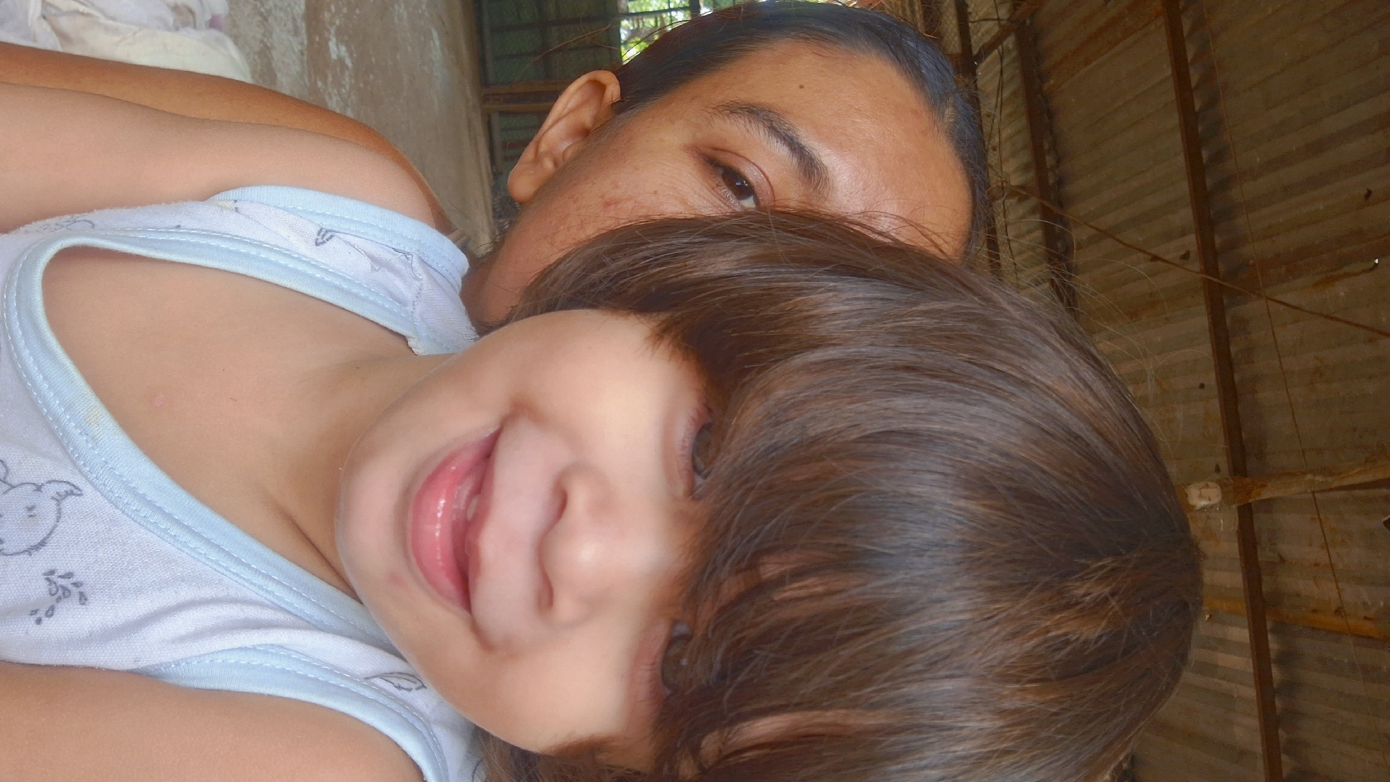 Daily life documented in Vallecito Venezuela community