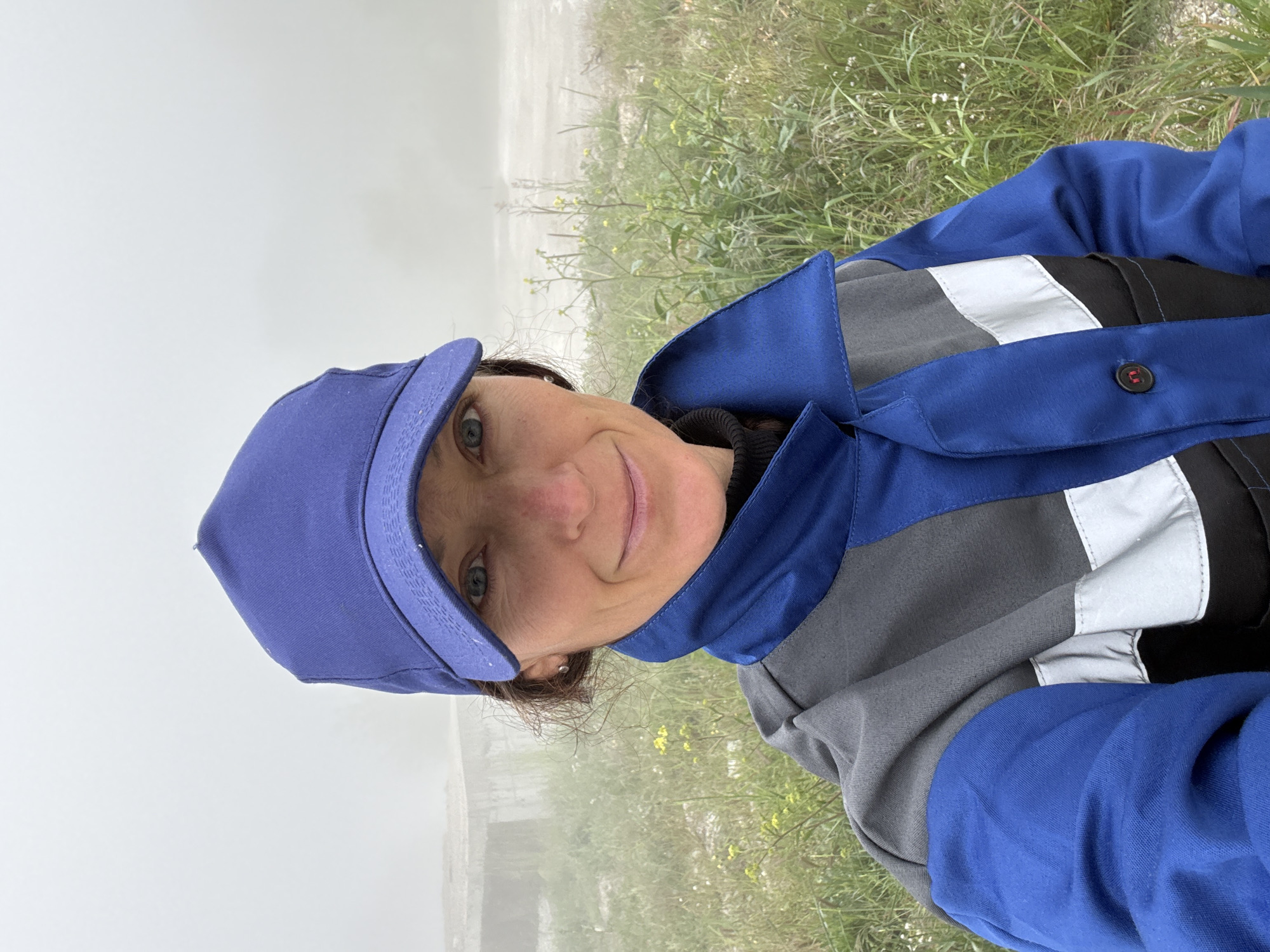 Morning portraits and flowers captured in foggy Chaika, Ukraine