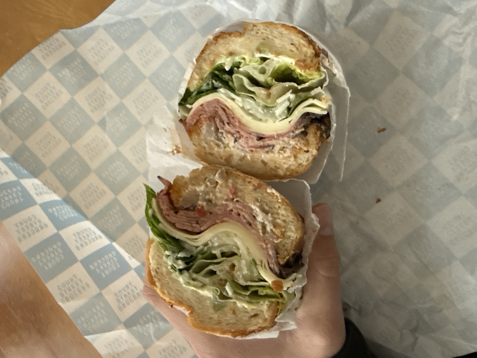 New Yorker documents sandwich meal and indoor organization system