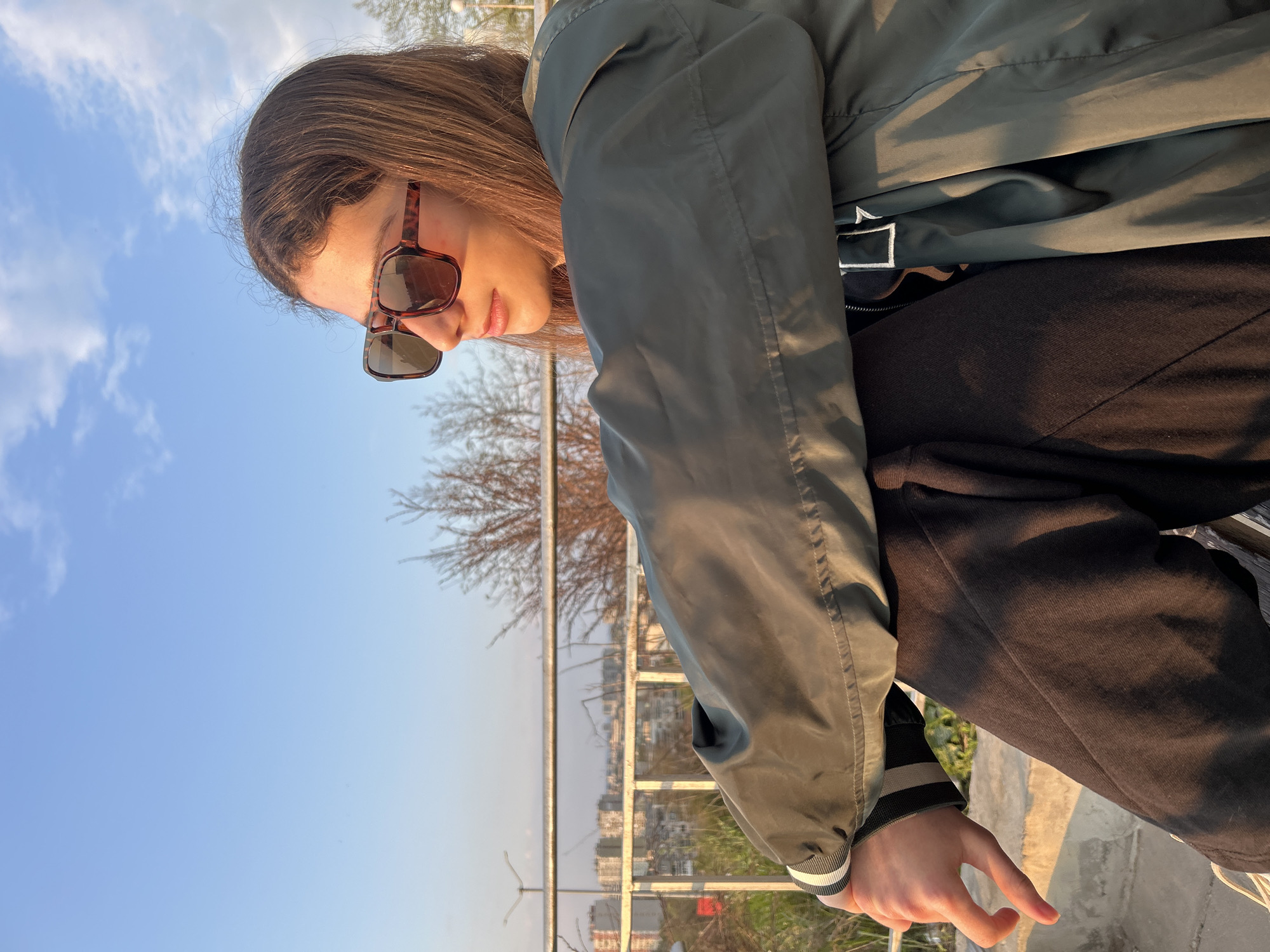 Woman in bomber jacket spotted at multiple Ruse overlooks