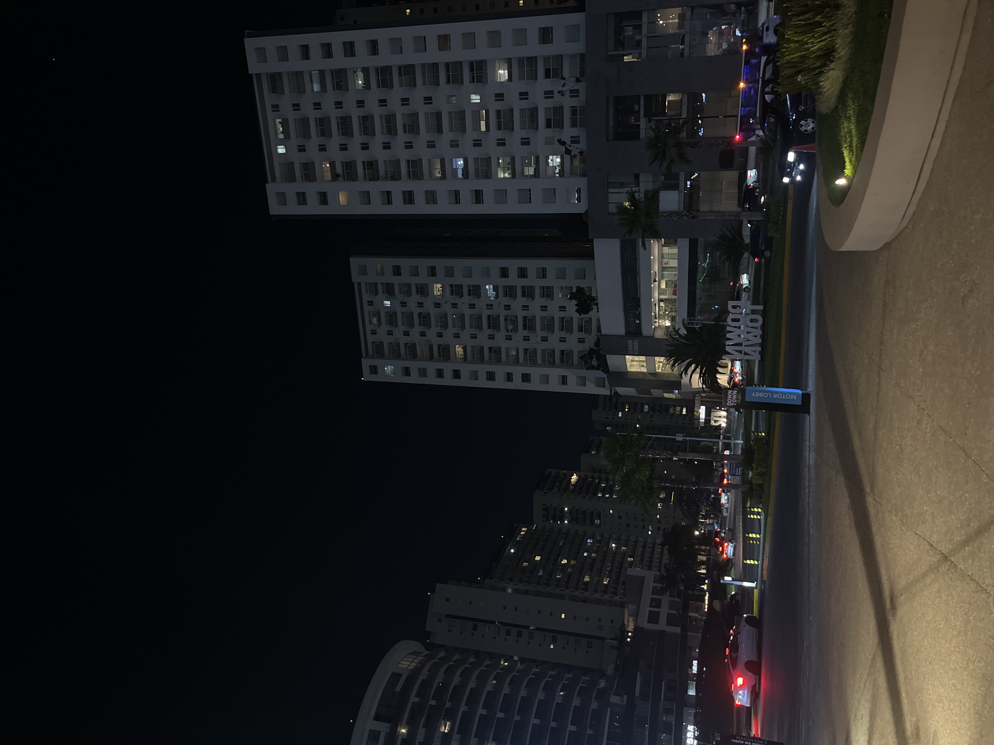 Nighttime urban scenes documented in San Bernardino Tlaxcalancingo, Mexico