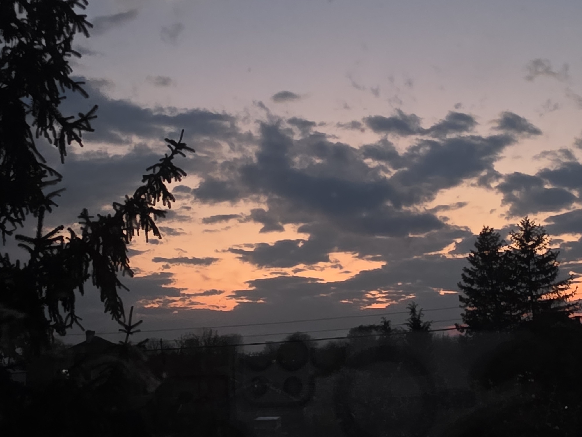 Evening life documented in Yagodovo, Bulgaria through six memories