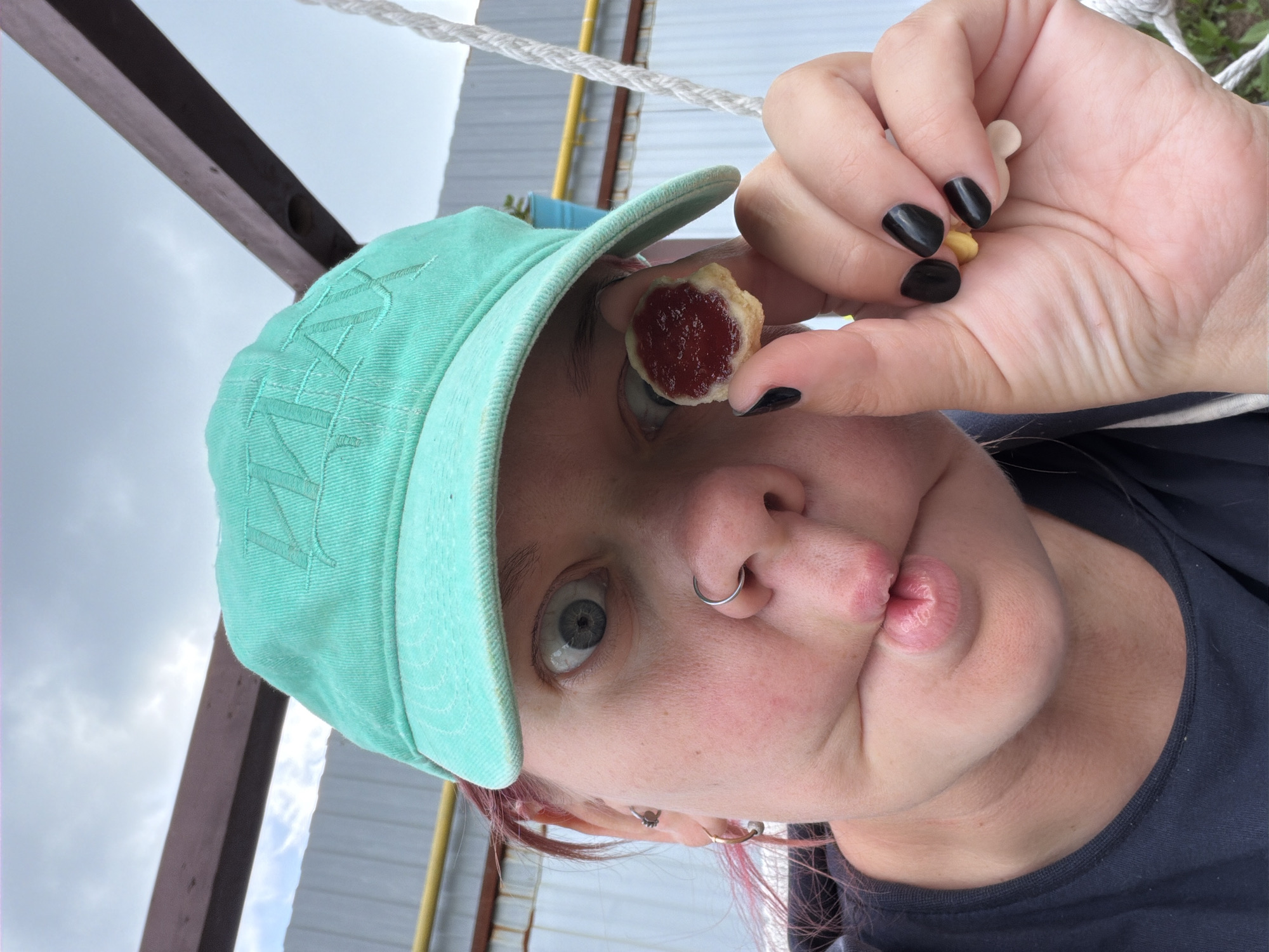 Afternoon selfies and cats in Chaikovsky dacha garden