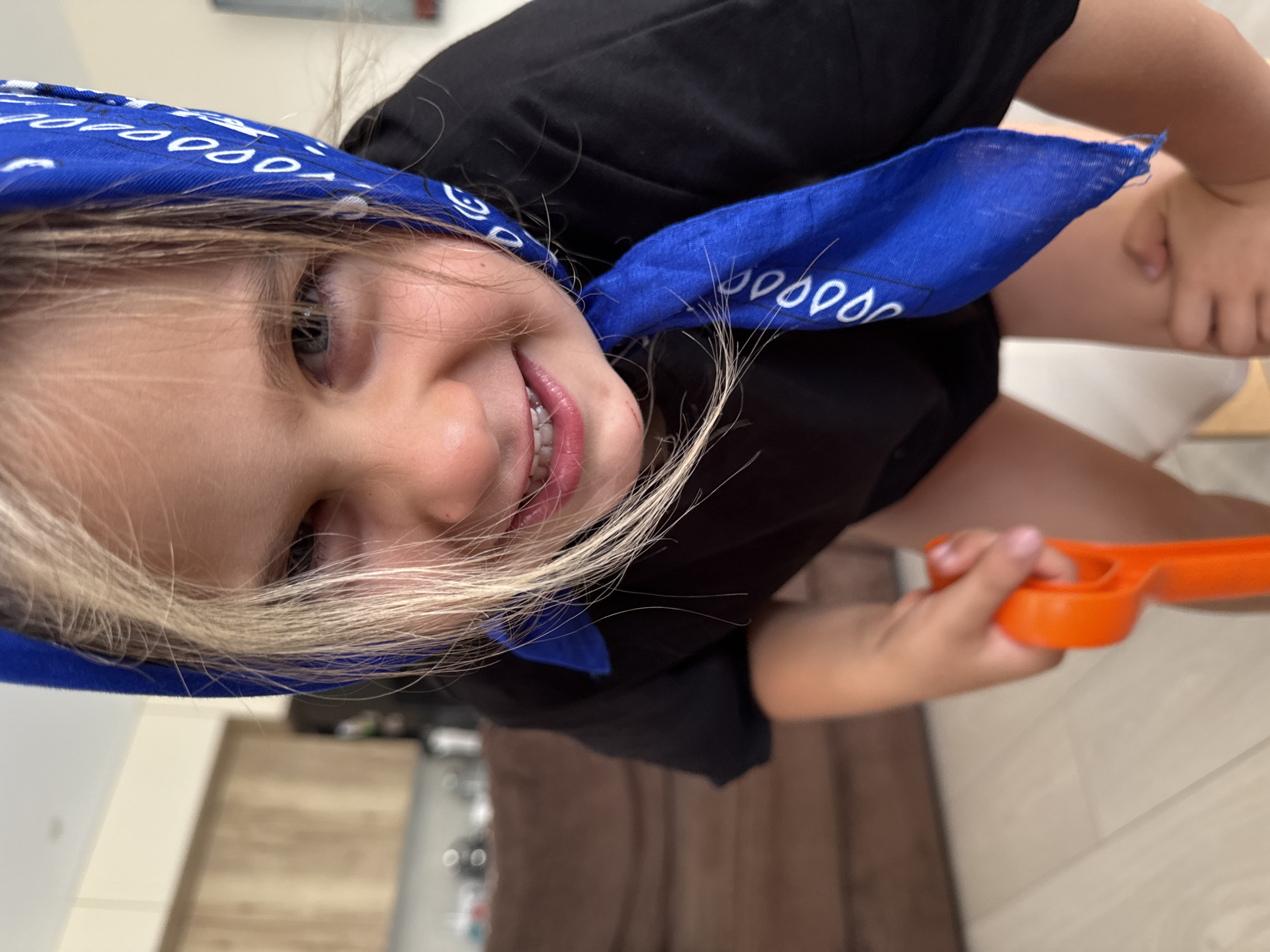 Family afternoon at home in Uyutnoye, Ukraine