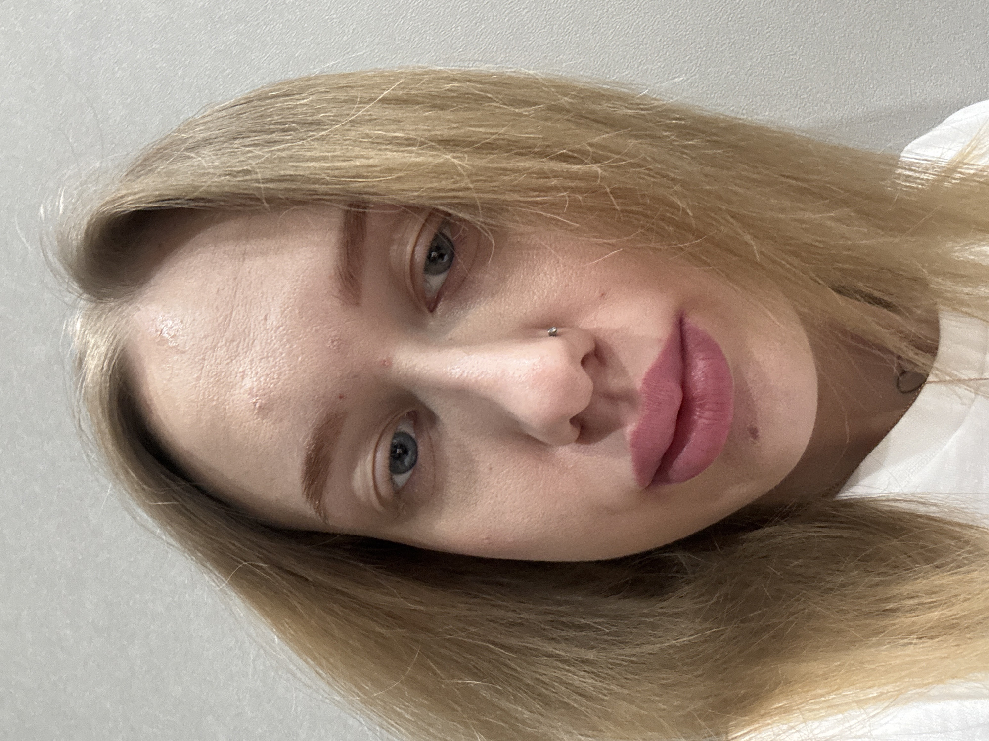 Young blonde woman photographed in portraits in Novoaleksandrovka