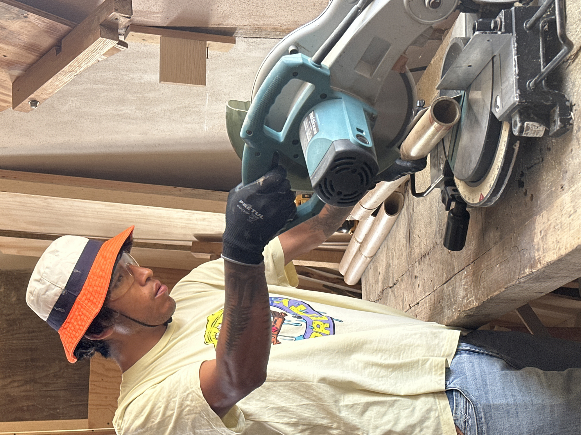 Workshop activity: bamboo construction project in San Luis Tehuiloyocan