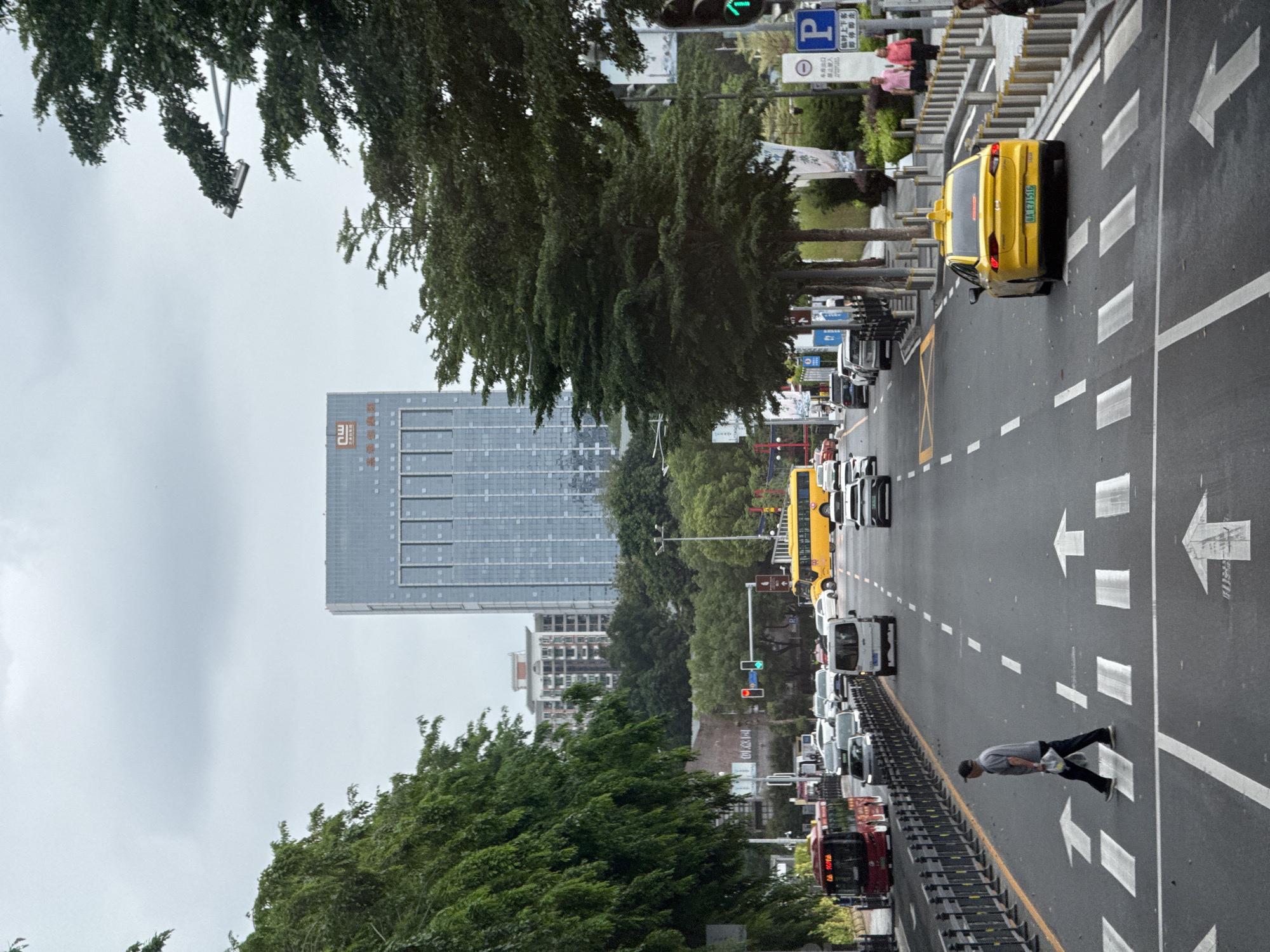 Morning Street Life Documented Around Guangzhou's Canton Tower District