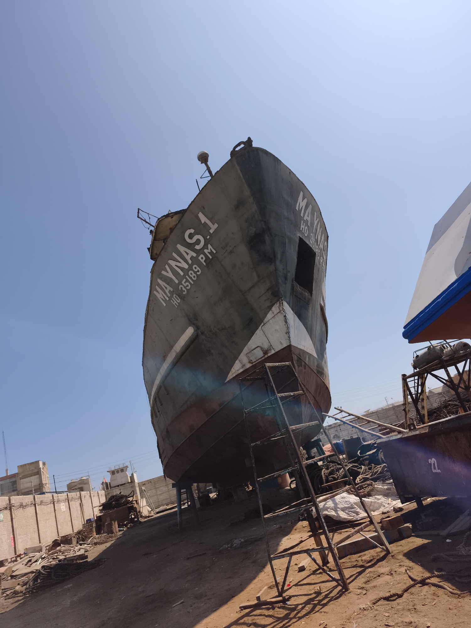 Ship 'Maynas 1' undergoes repairs at Chimbote shipyard