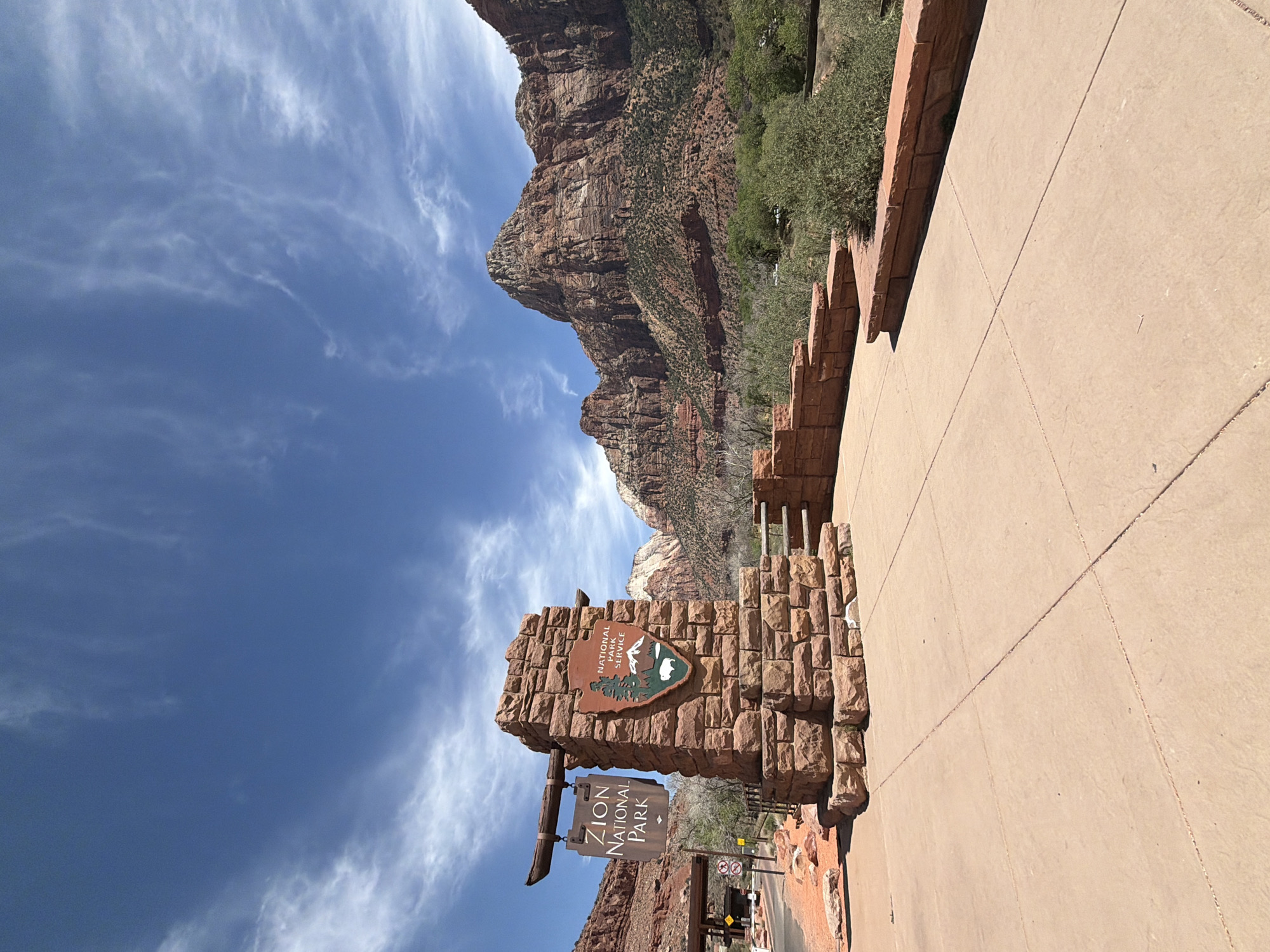 Visitor captures Zion National Park entrance on clear spring day