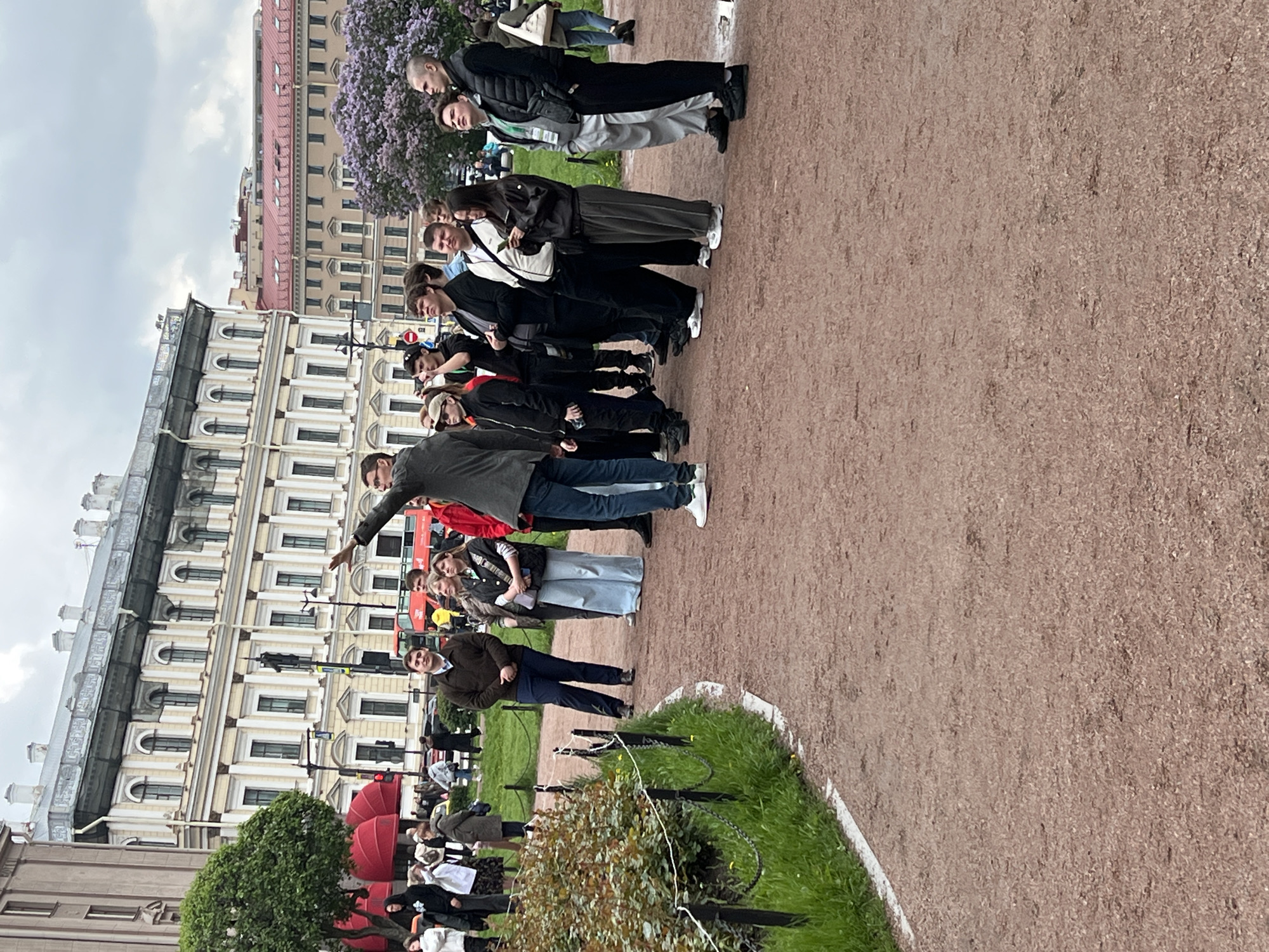 Wedding party, tourists observed near Saint Petersburg's historic landmarks