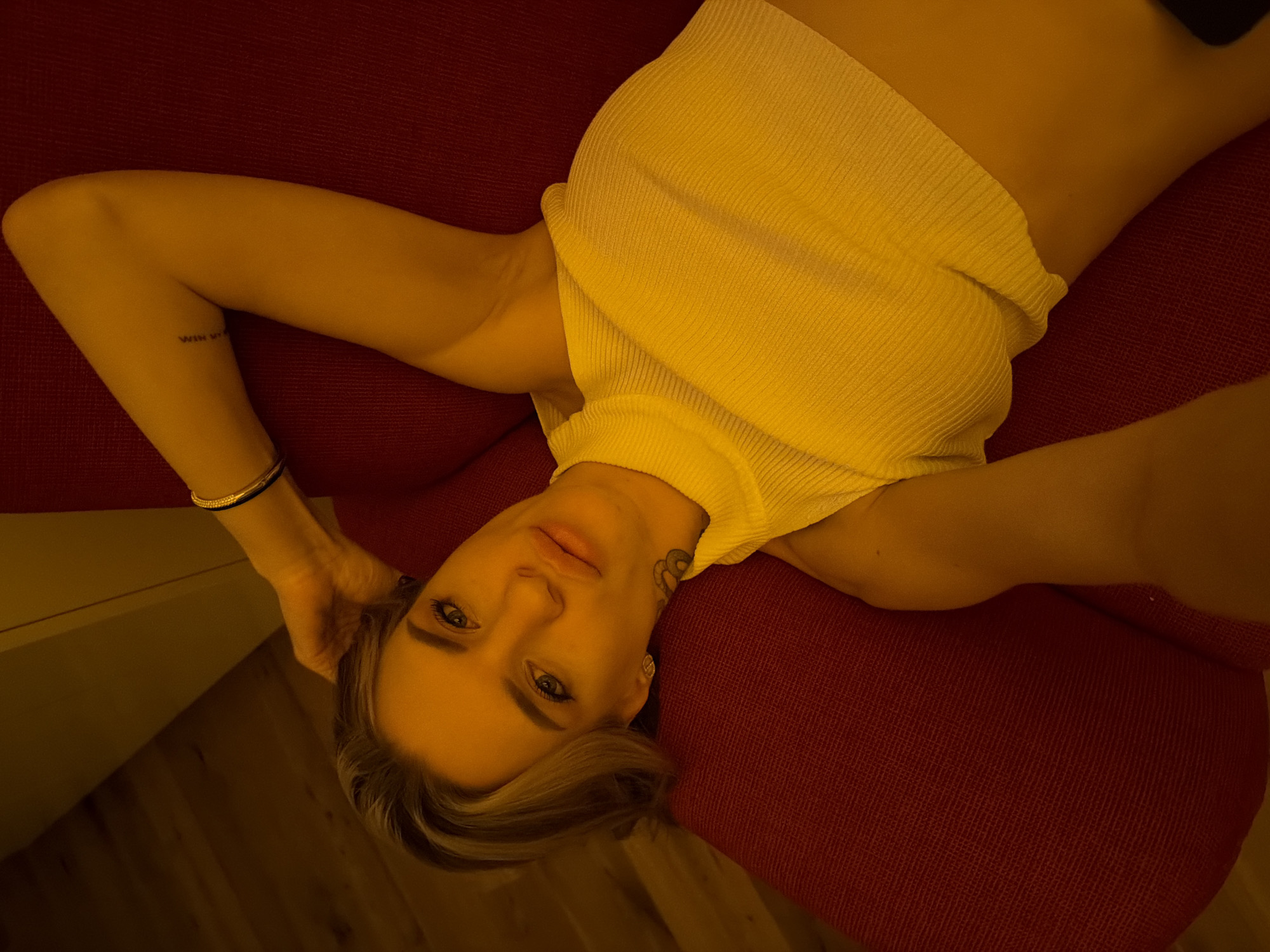 Women observed in residential spaces across Berlin evening hours