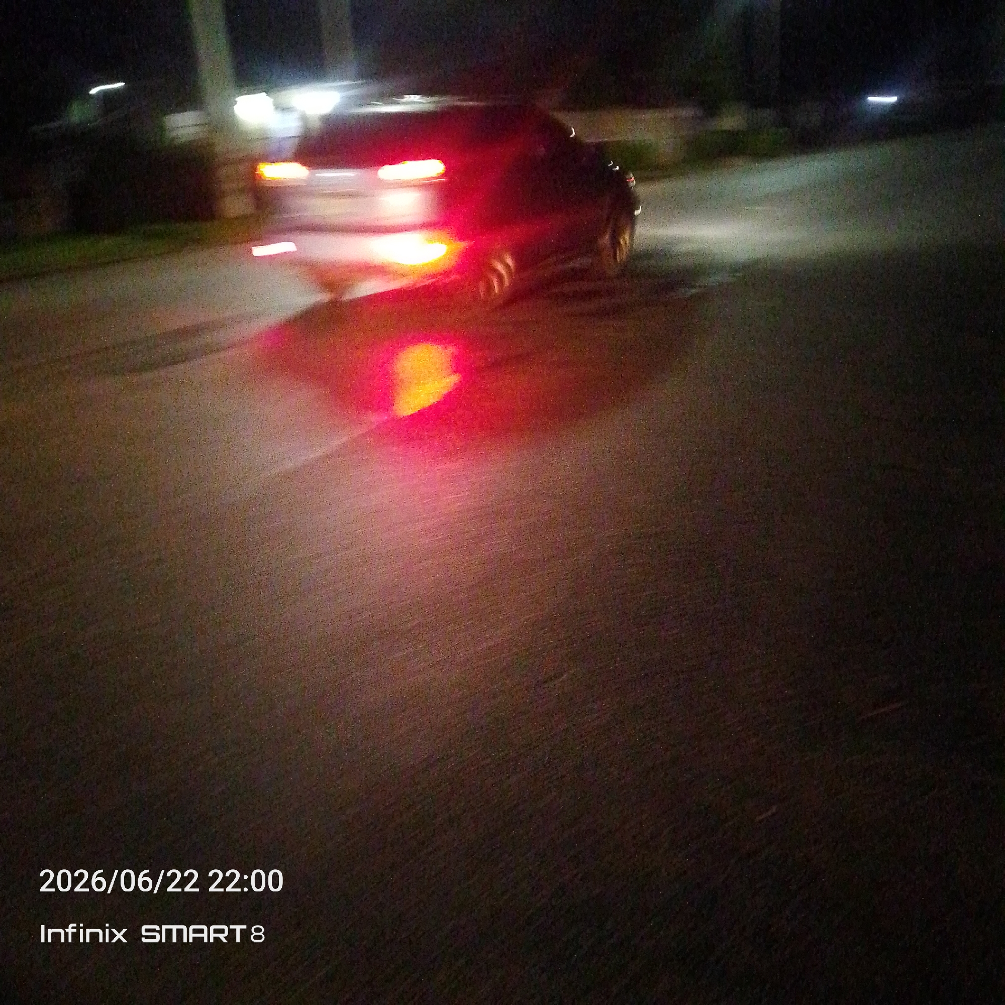 Dark SUV on a dim Tepebaşı road at night