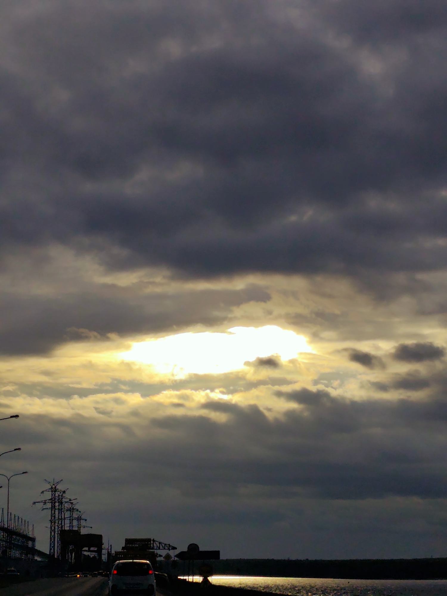 Overcast skies and wet roads observed in Chaikovsky, Russia