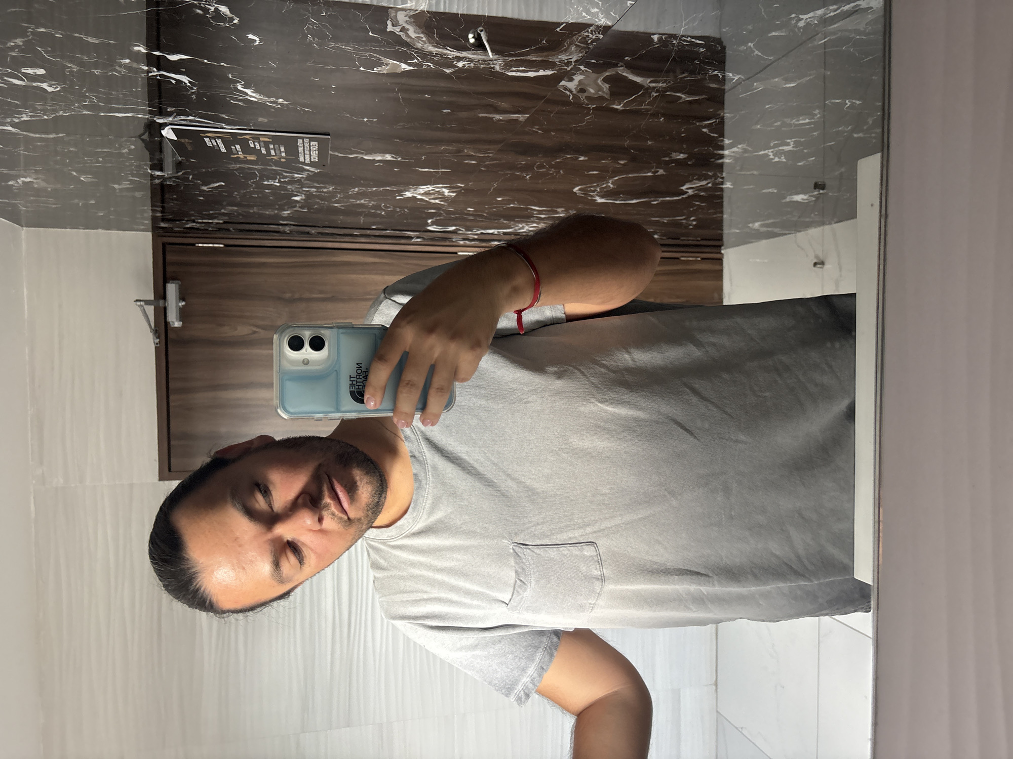 Man documents evening routine with selfies and cafe visit in Puebla