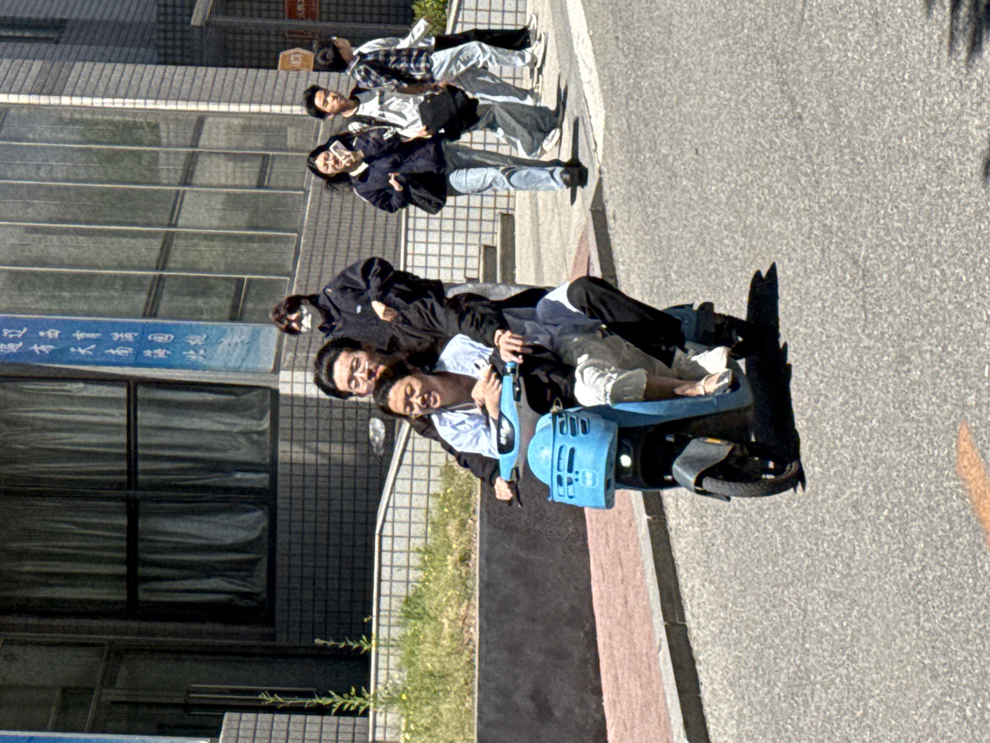 Early morning street activity observed in Zhongtun, China