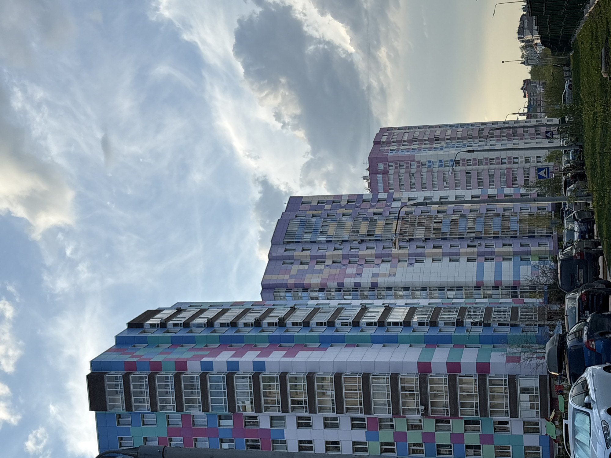 Daily life documented in Perm apartment buildings and elevators
