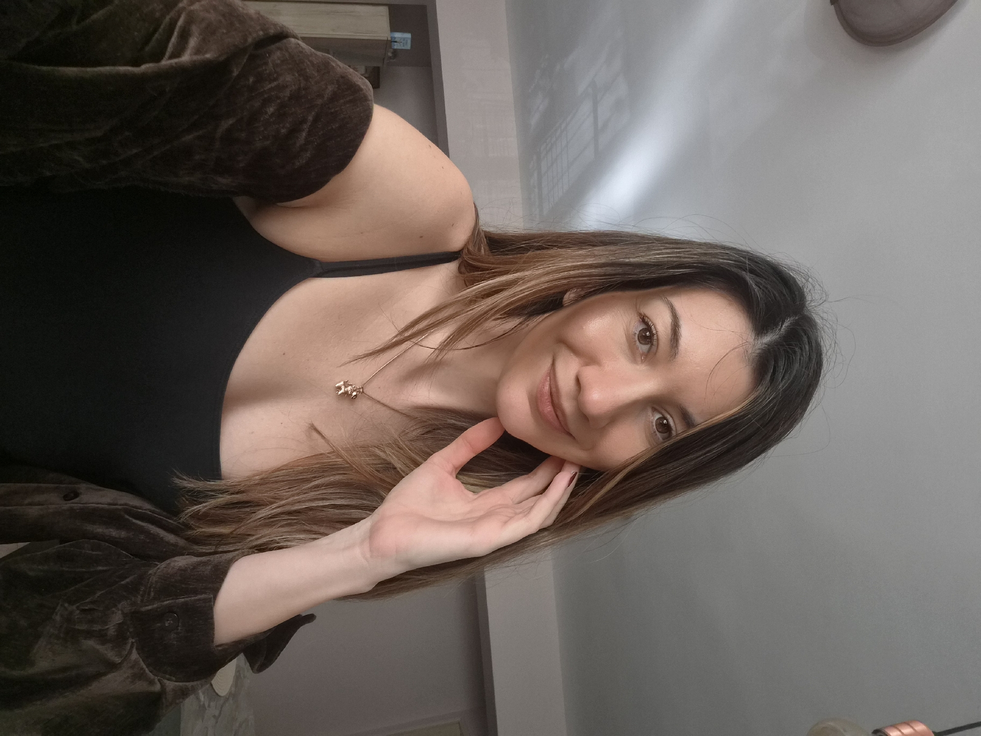 Woman gets manicure at Plovdiv salon Friday afternoon