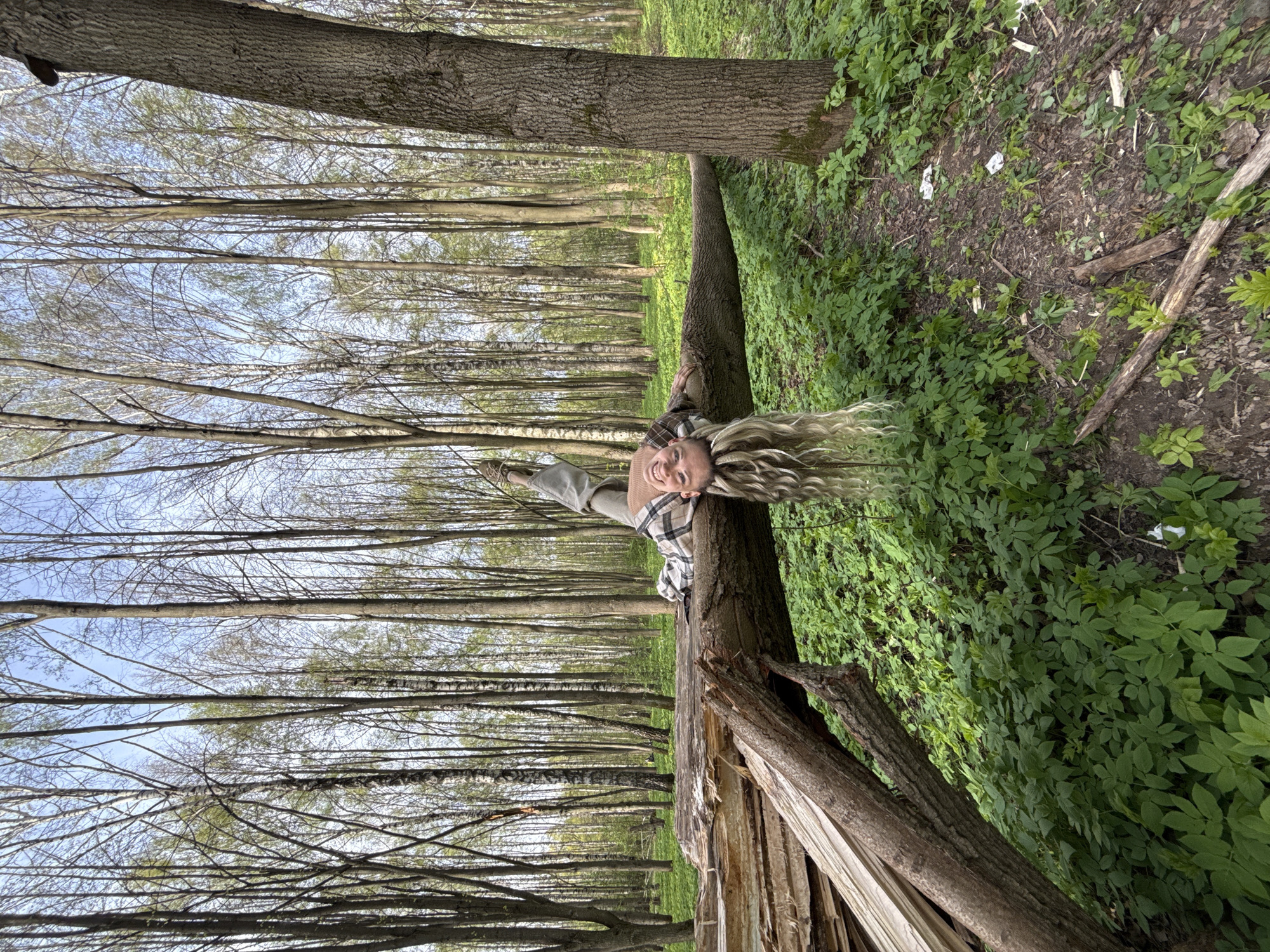 Daily life moments documented across Russian communities May 9
