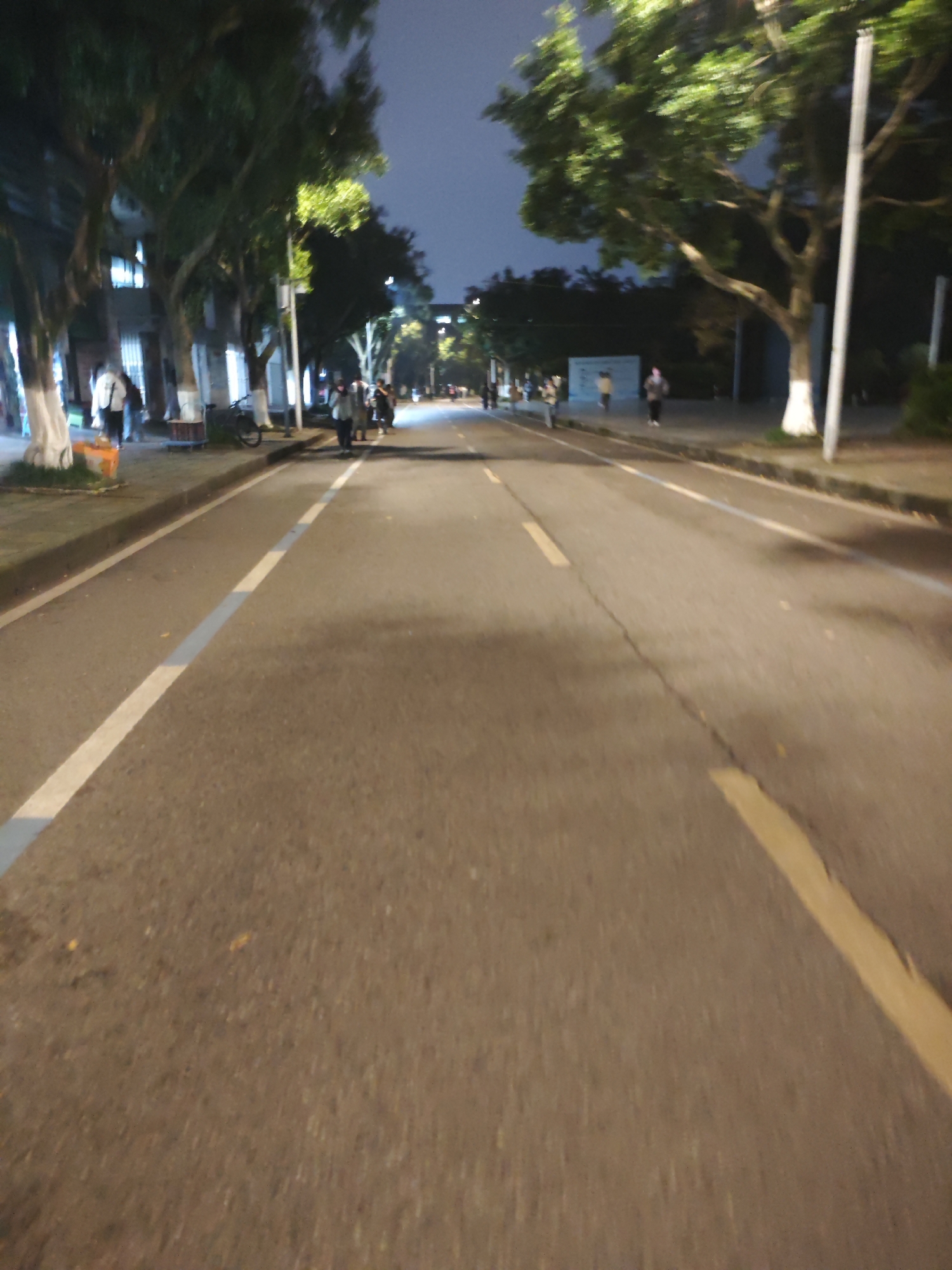 Mixed scenes from Chongqing High-tech Zone: roads, corridors, medical study