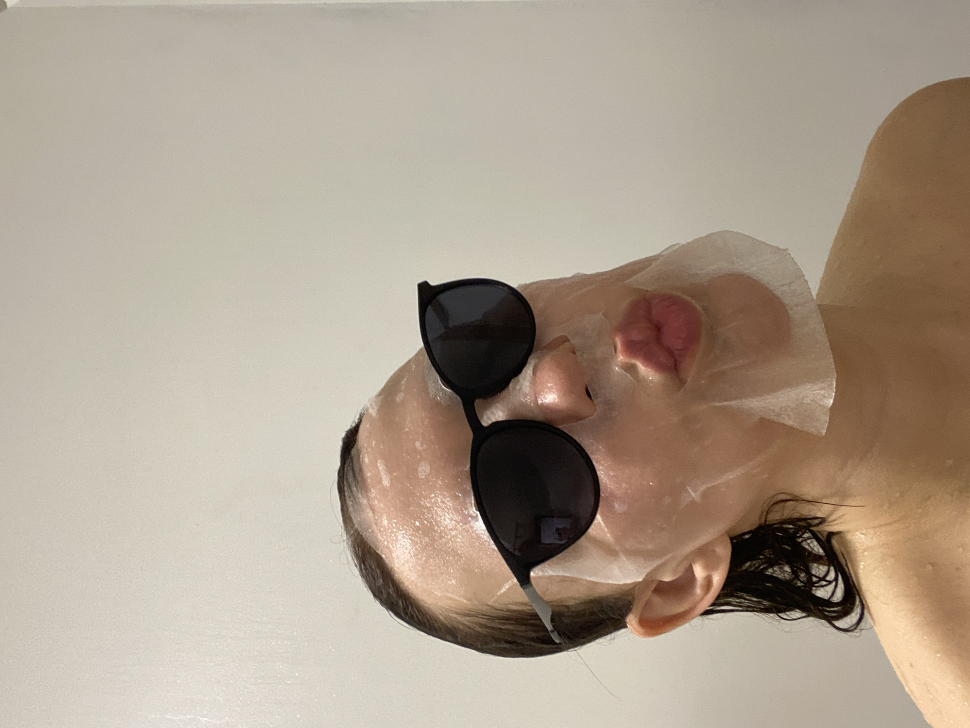 Morning beauty routine documented in Yekaterinburg bathroom