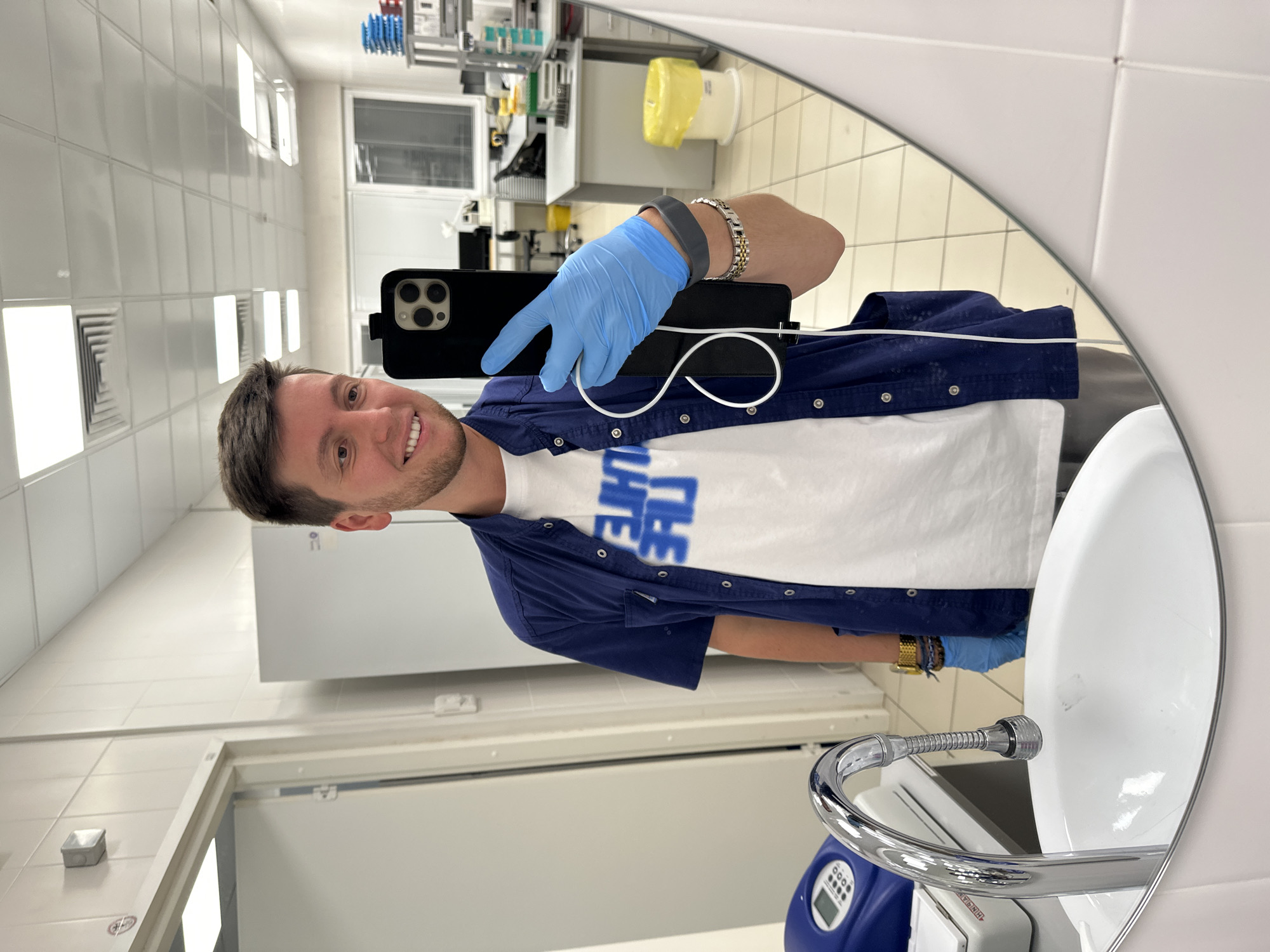 Lab visit in Moscow: movement tests and medical sampling