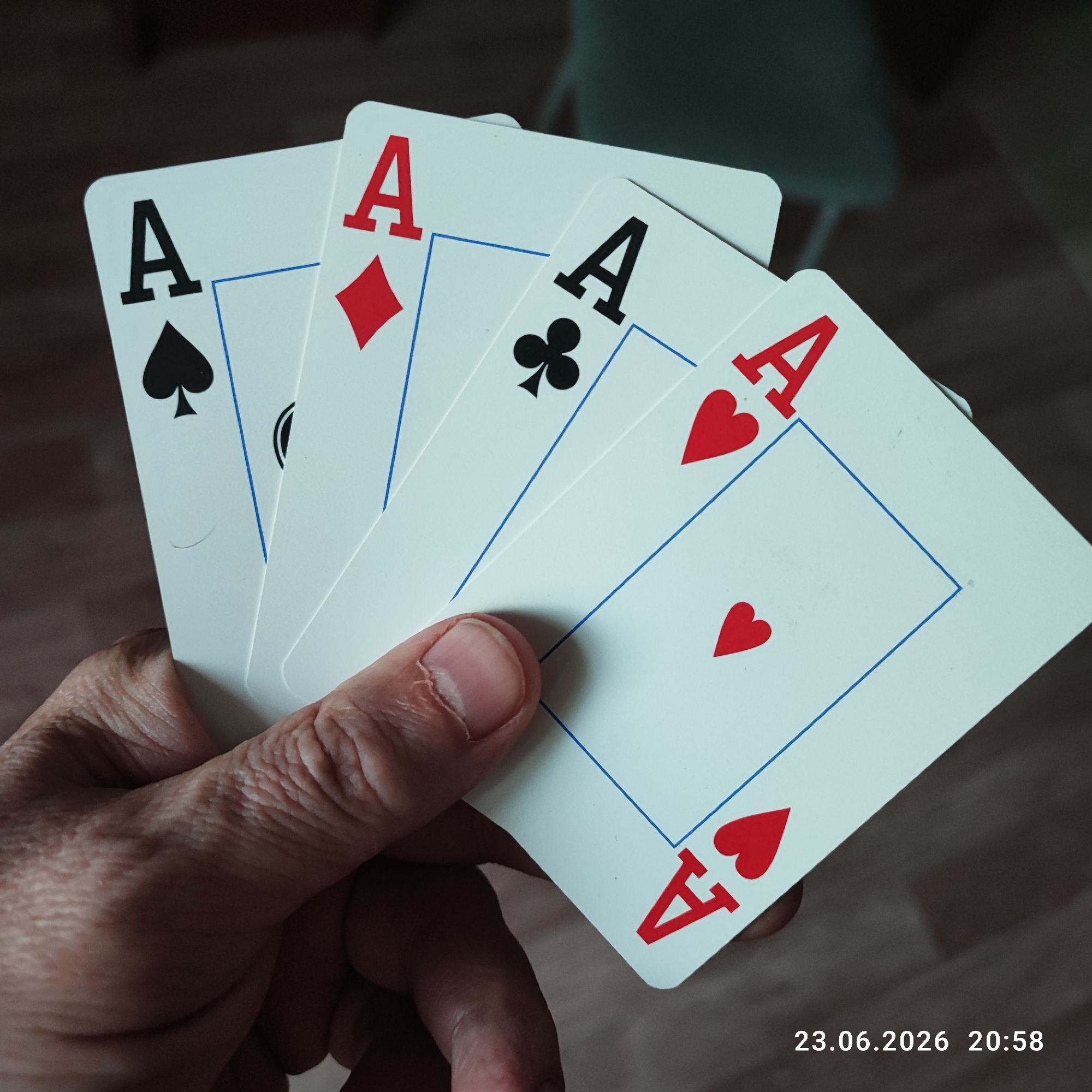 Hands-focused clips from an evening in Lytkarino, Russia
