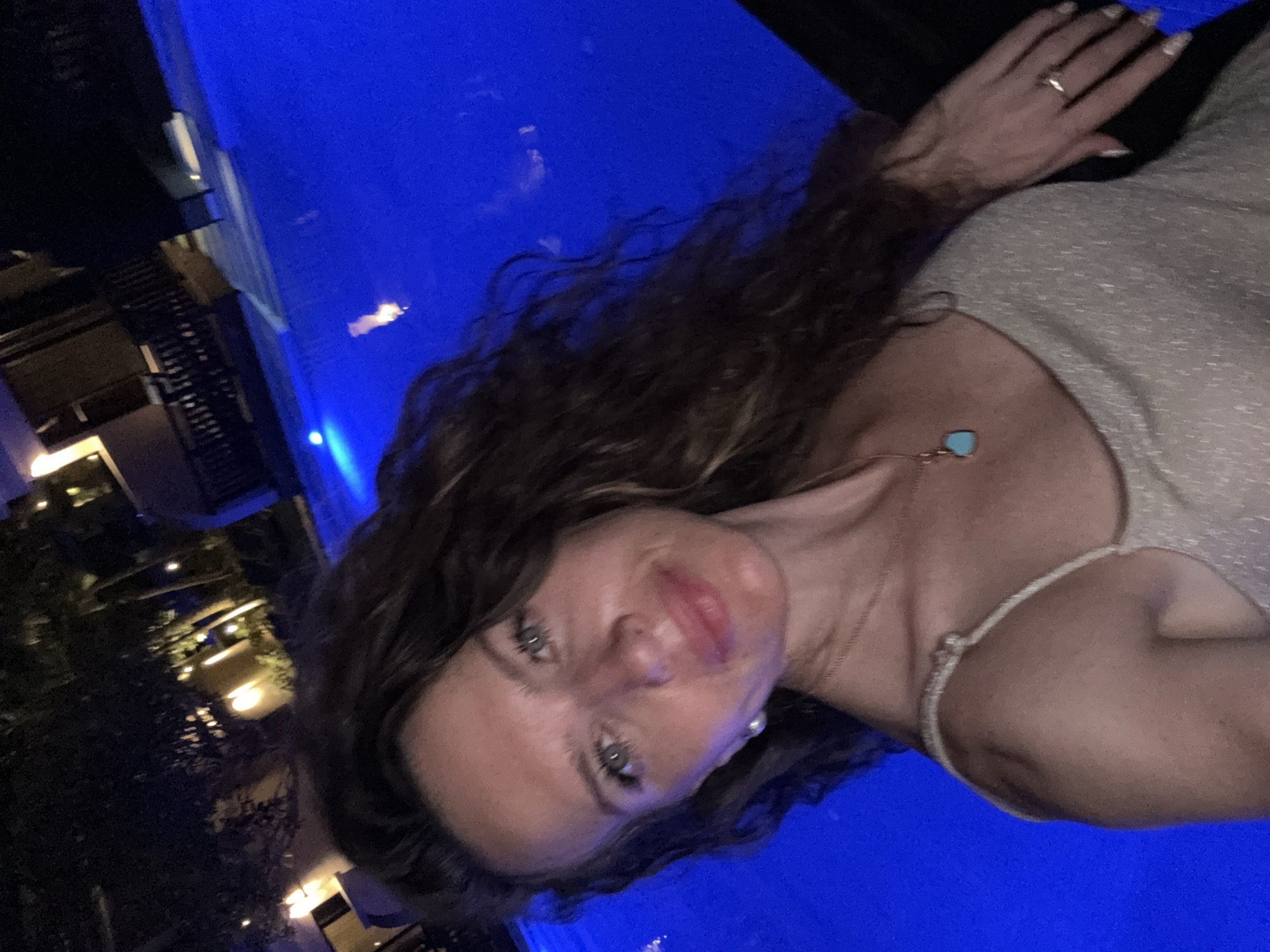 Woman documents evening at luxury Dubai resort poolside
