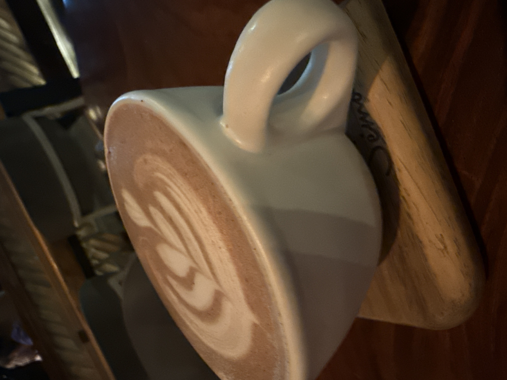 Late-night cafe visit documented in San Andrés Cholula
