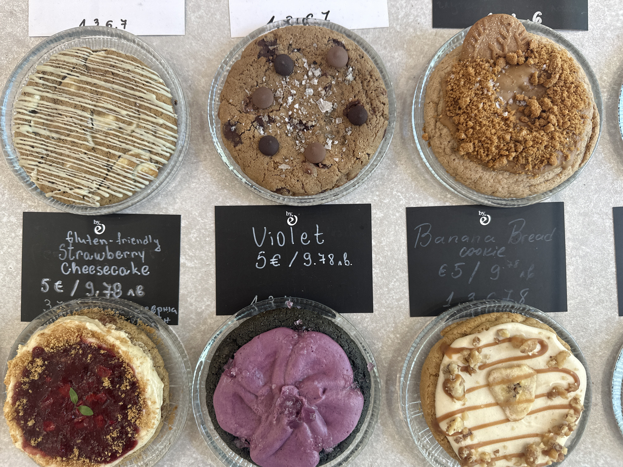Ordinary moments captured in Sofia: desserts and street views