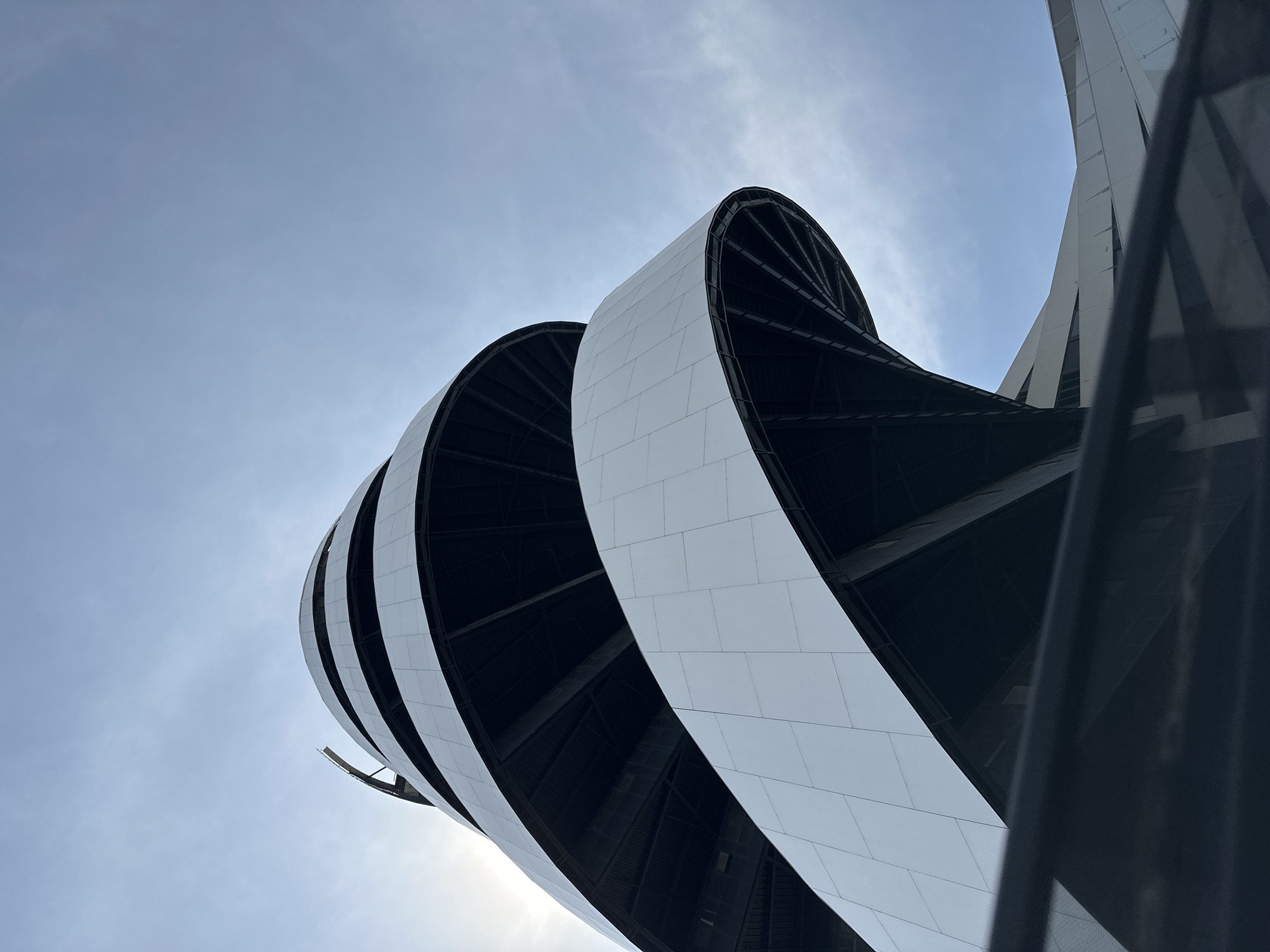 Modern spiral building photographed in San Bernardino Tlaxcalancingo