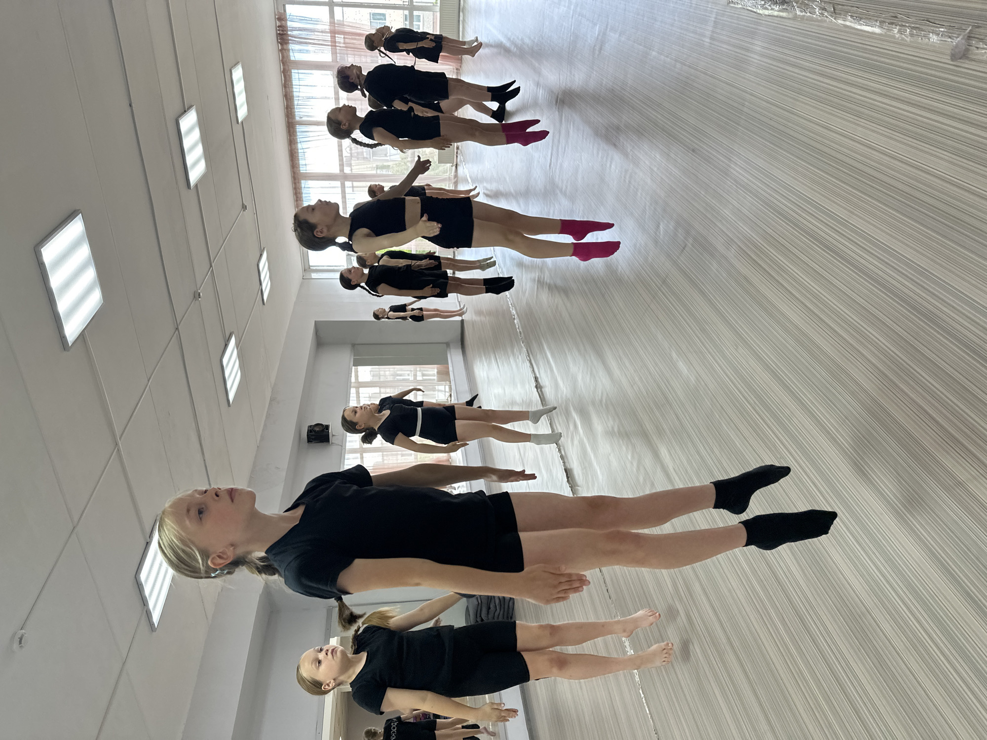 Young dancers practice routines at Votkinsk studio
