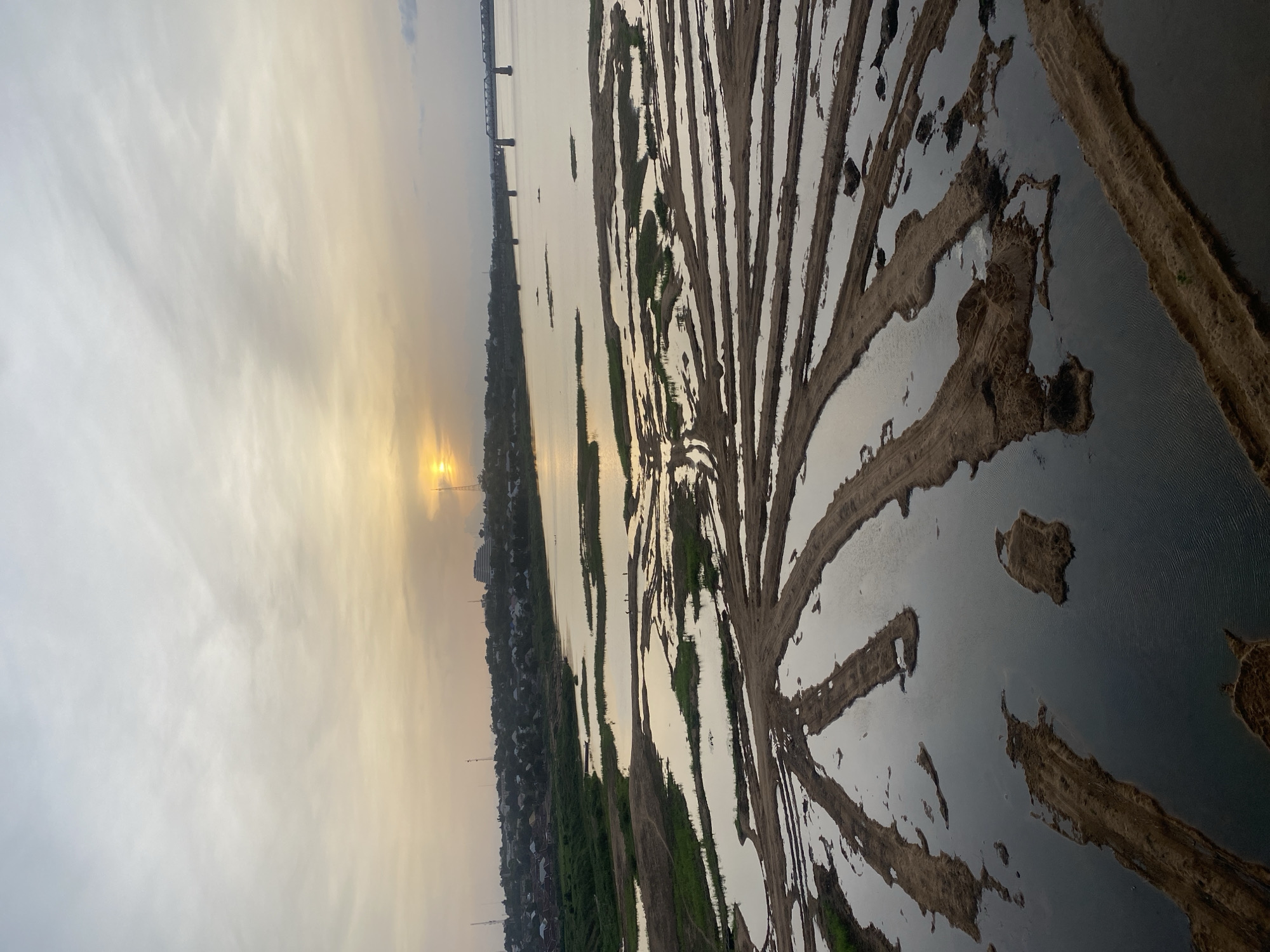 Evening traffic and sunset views documented at Makurdi bridge