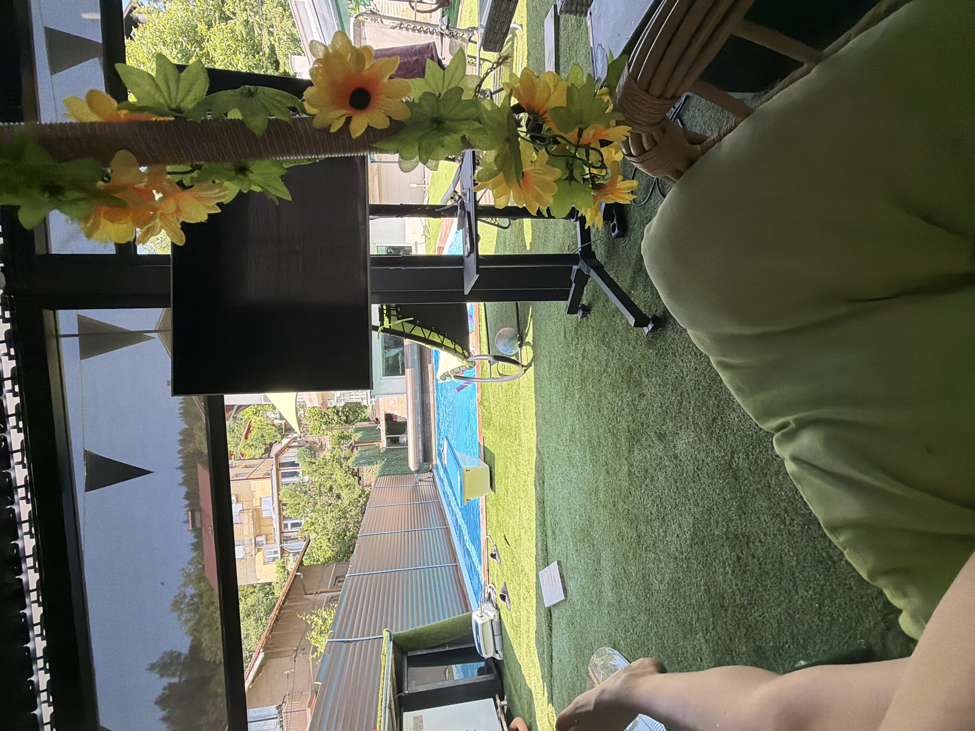 Summer leisure day documented at Sofia residence and sculpture garden