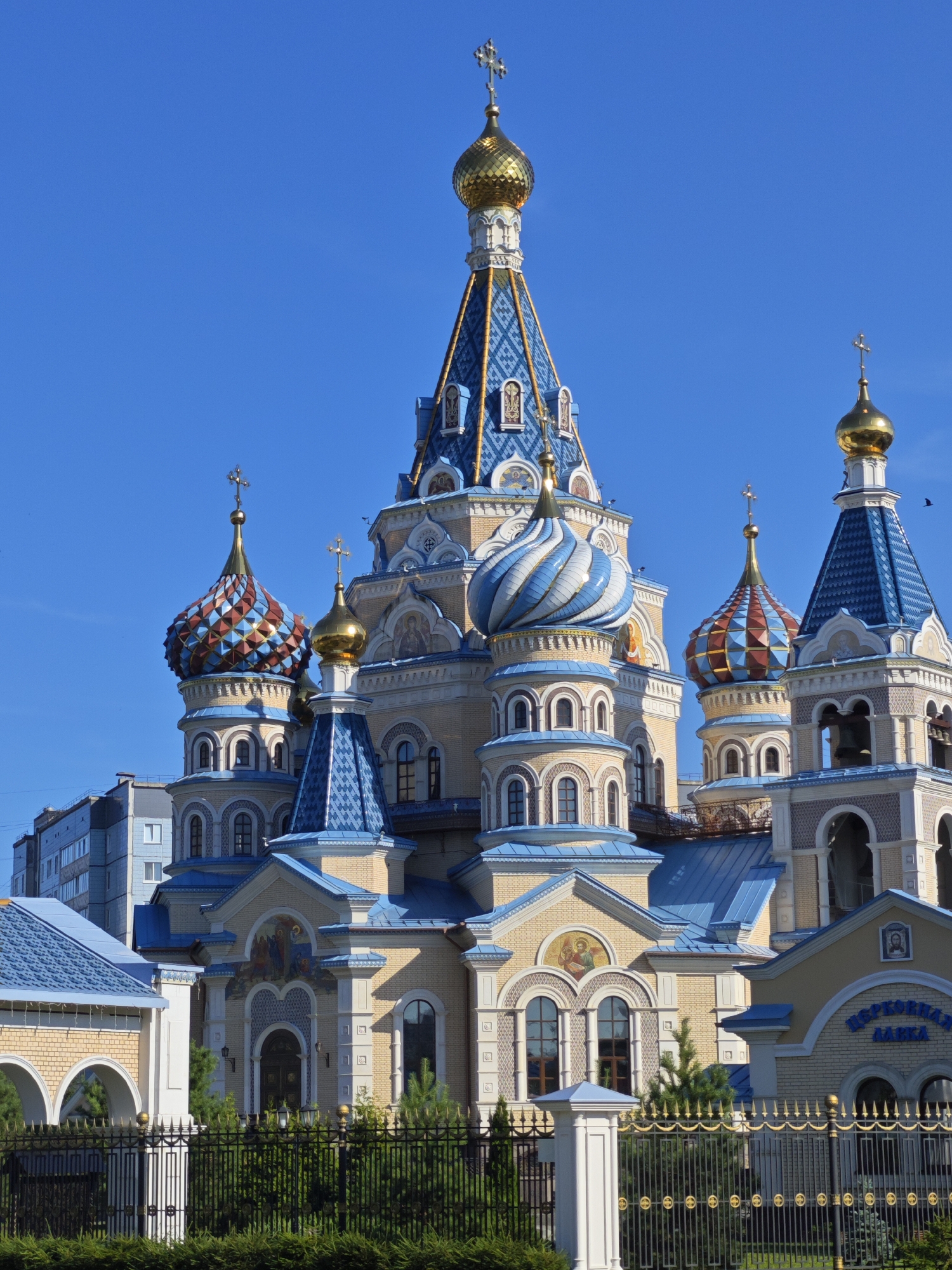 Afternoon around Izhevsk: church, street horse, cafe, fast food