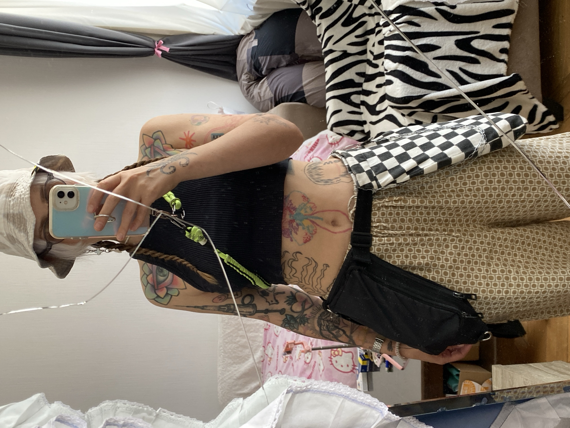Tbilisi tattoo studio morning: mirror selfies and a scene-stealing cat