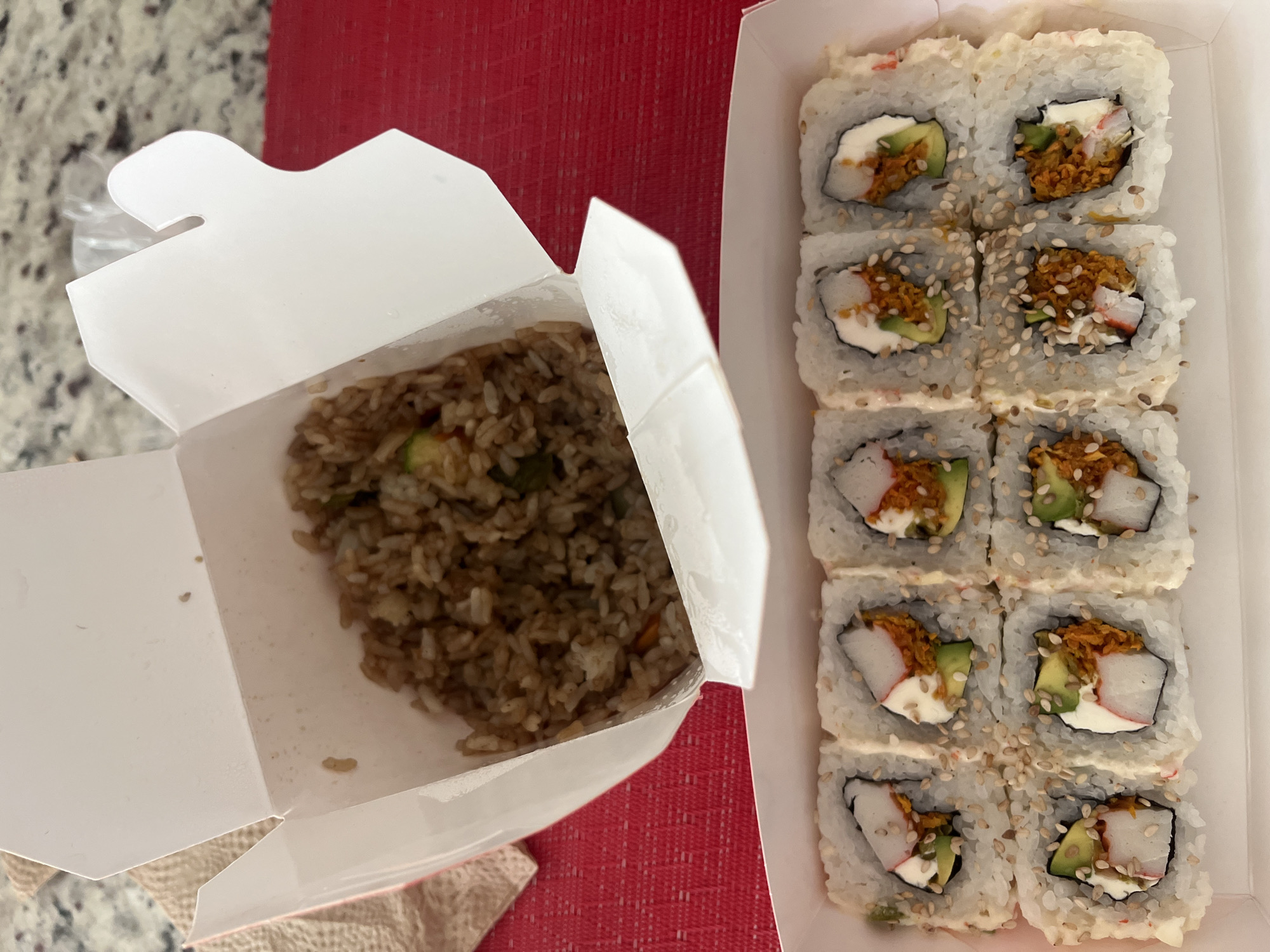 Takeout dinner captured in Mexico City neighborhood