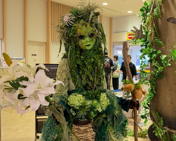 Nature Spirit Costume Spotted in Kyoto Indoor Space