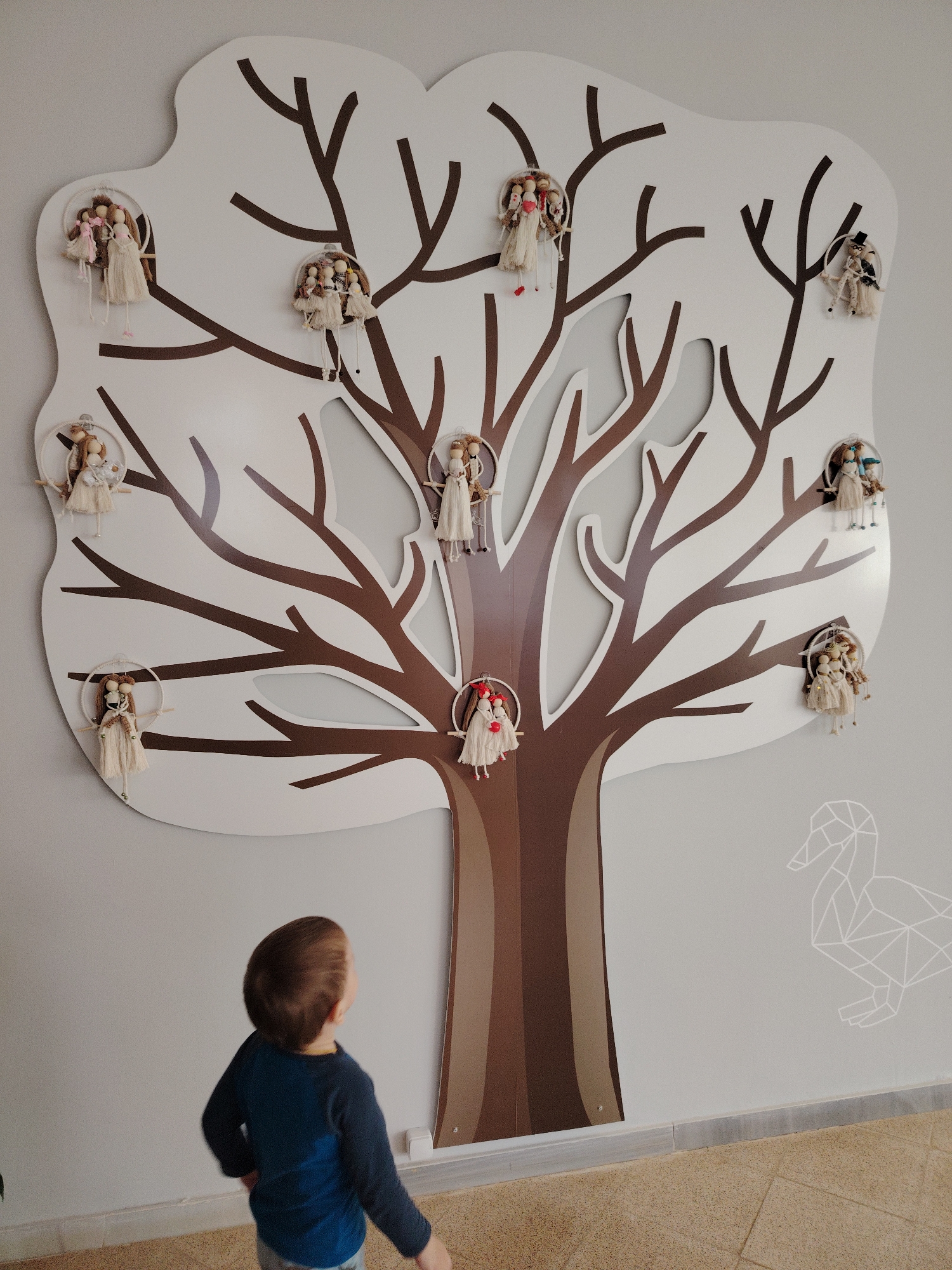 Family moments captured in decorated indoor space, Markovskii