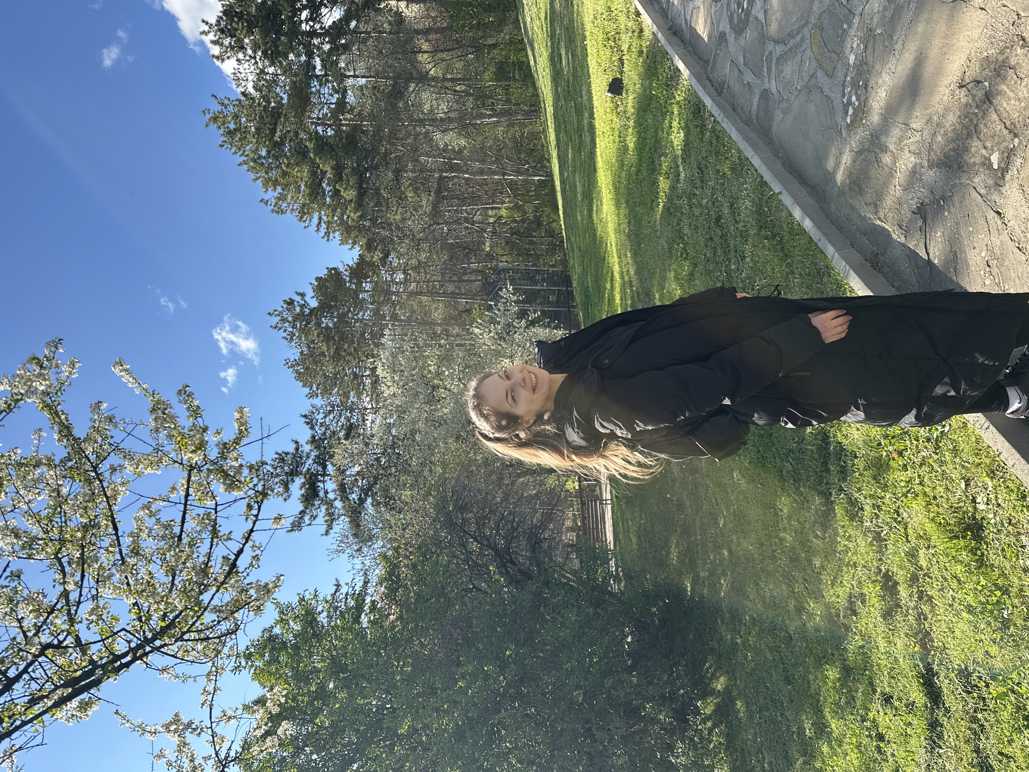 Zoo visitor documents griffon vulture and rabbit in Stara Zagora