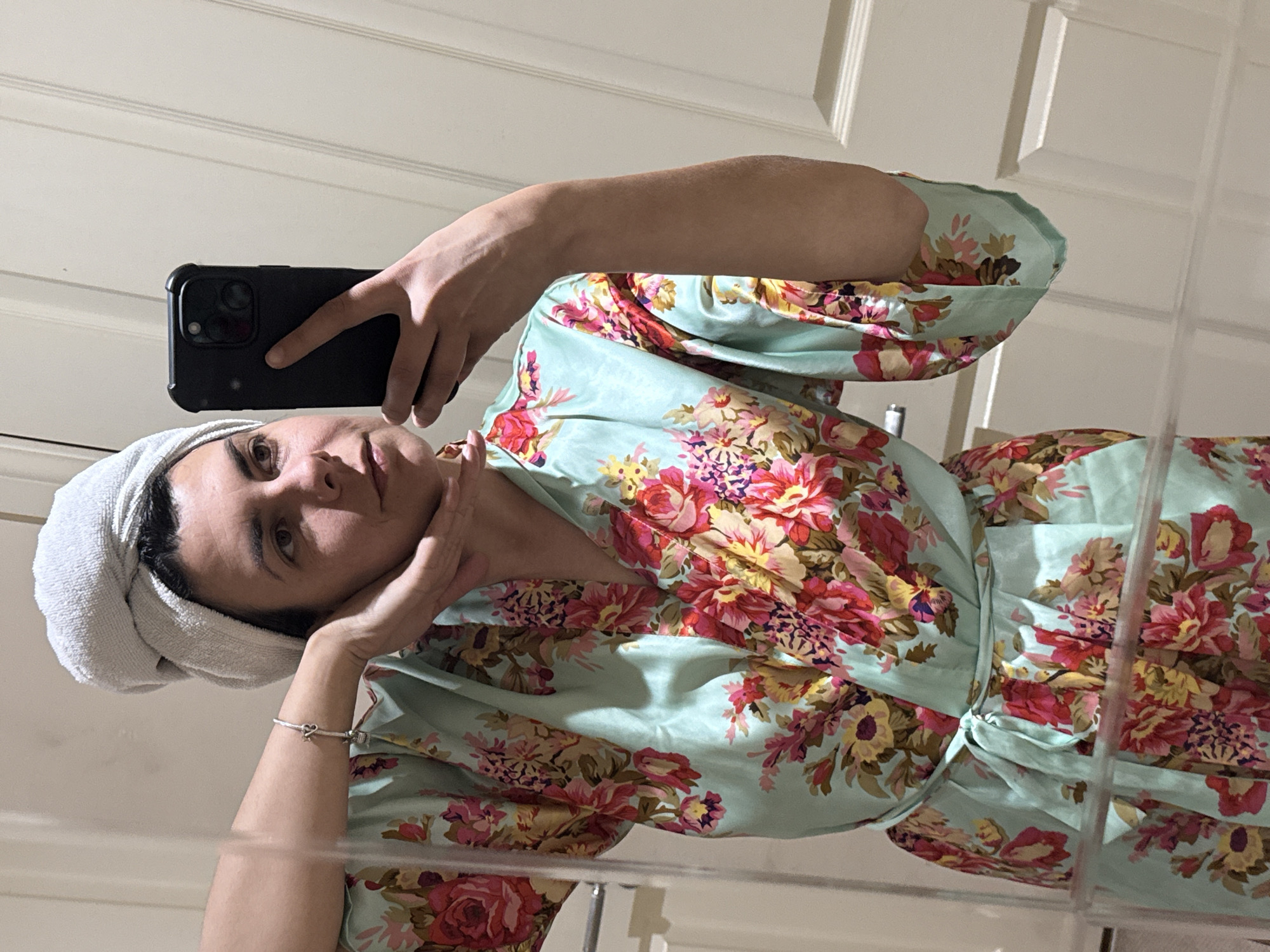 A quiet Great Yarmouth evening: selfies, herbs, and a sunset