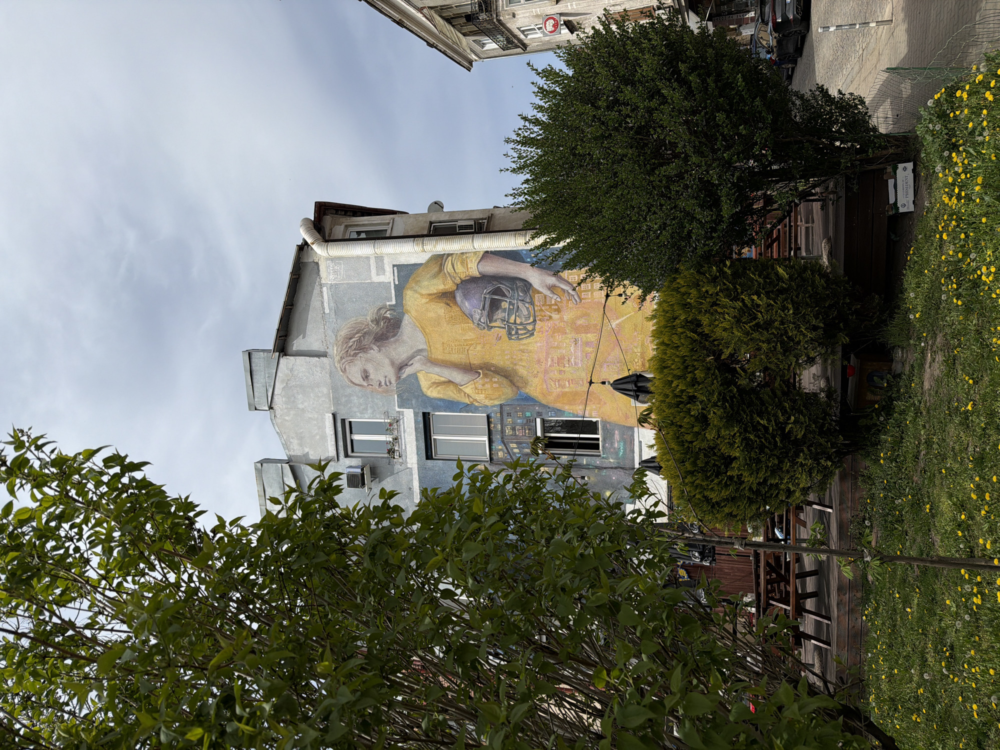Mural of woman with football helmet spotted in Sofia
