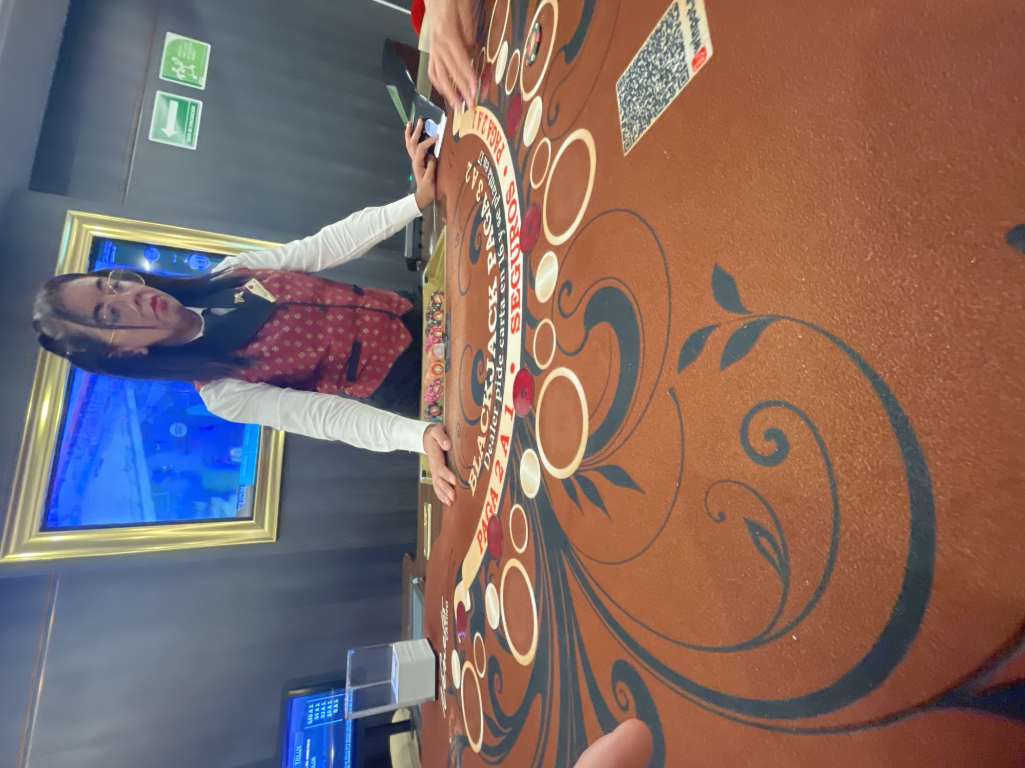 Early morning casino activity documented in Huixquilucan, Mexico