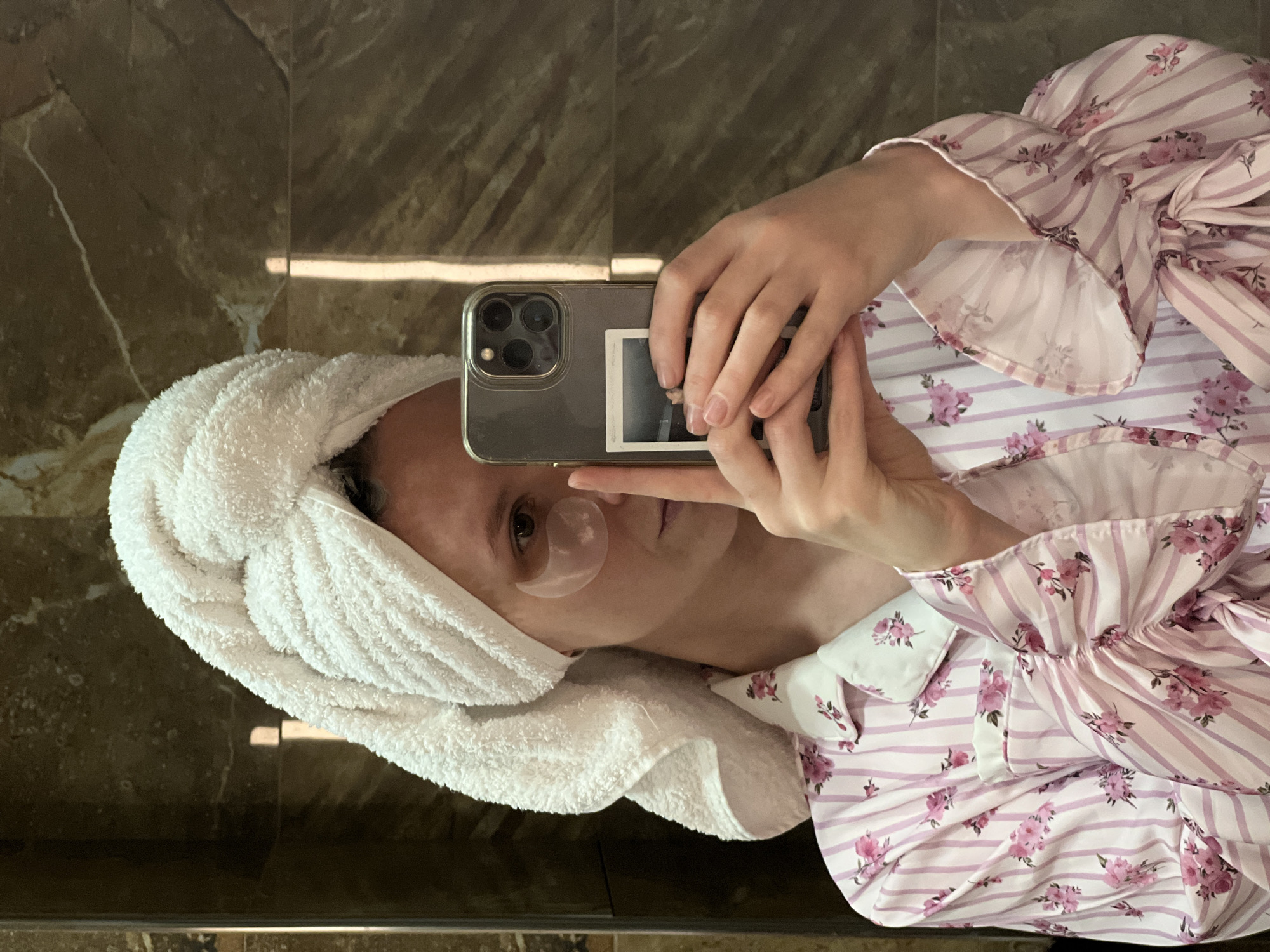 Morning selfies document skincare routine and outfit in Khimki