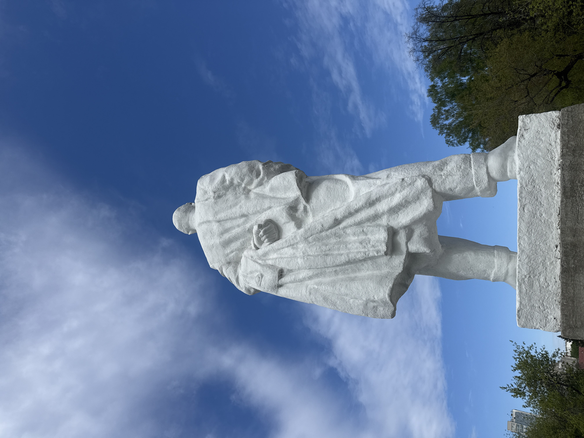 Lenin statue documented in Yekaterinburg, Russia